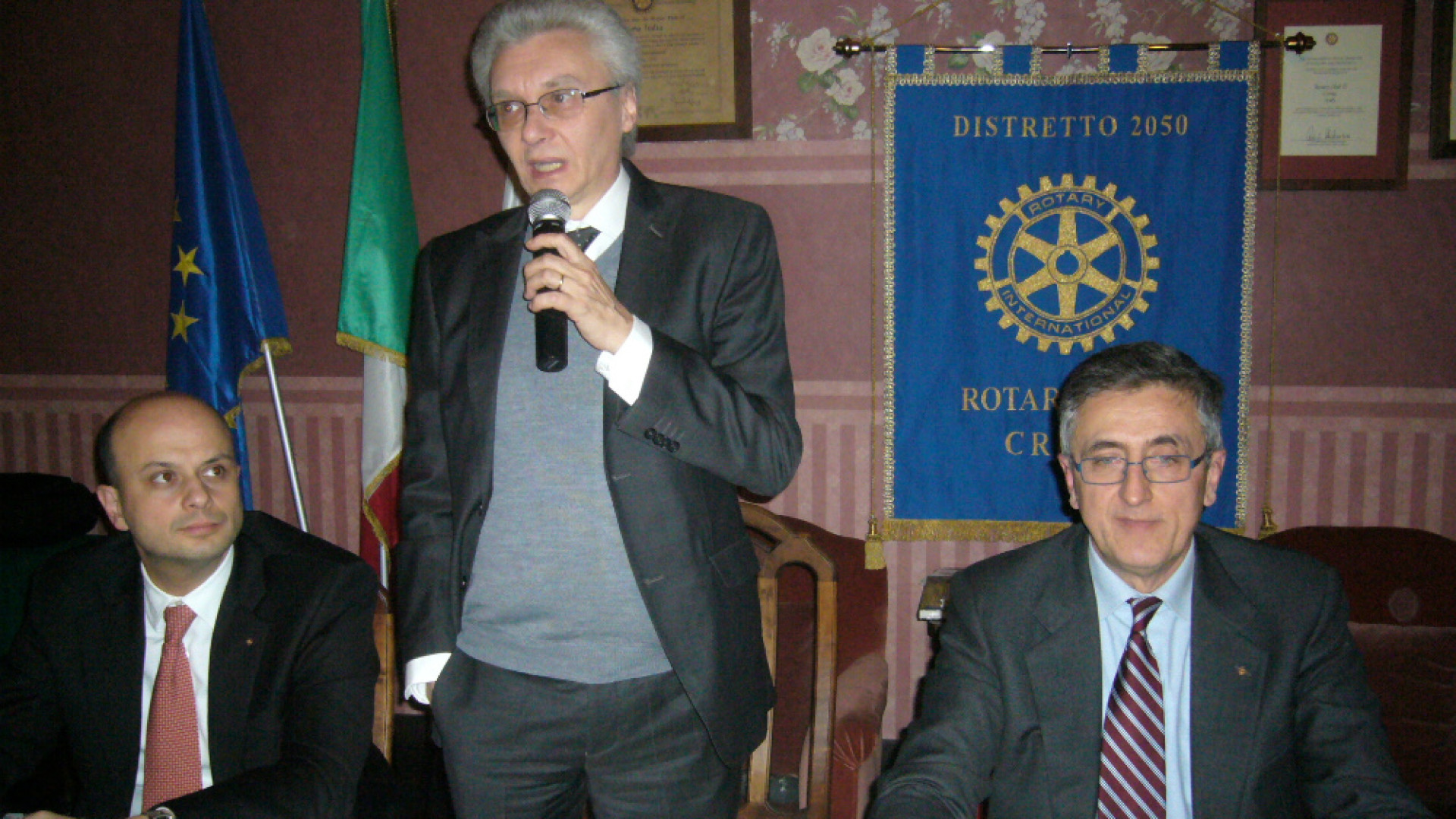 Immagine di Centro islamico a Crema: sì o no? se ne parla anche al Rotary Club Branca: «Conoscersi per decidere»