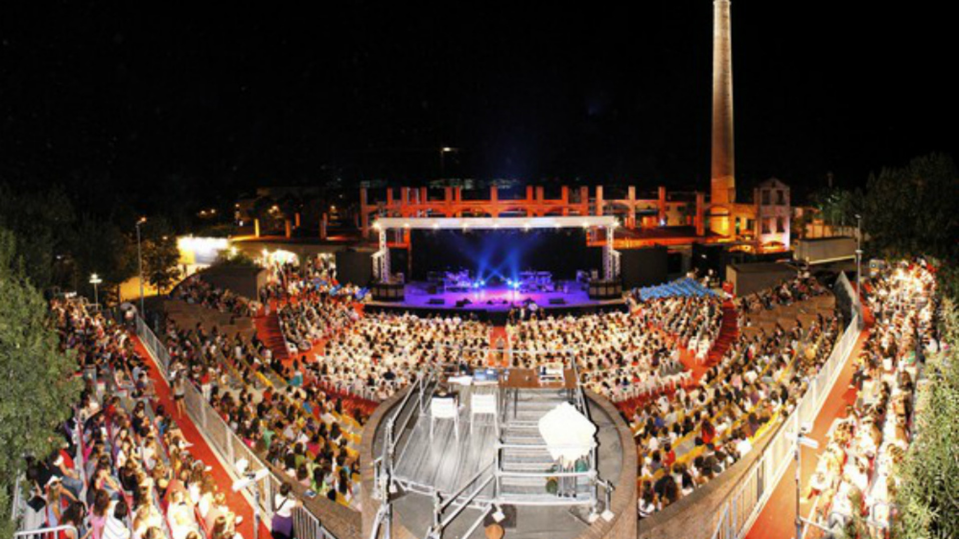 Immagine di Cultura sotto la mannaia dei tagli, salta il Festival di Mezza Estate. A rischio anche Bel Canto sotto le stelle e l'Altro lato del violino