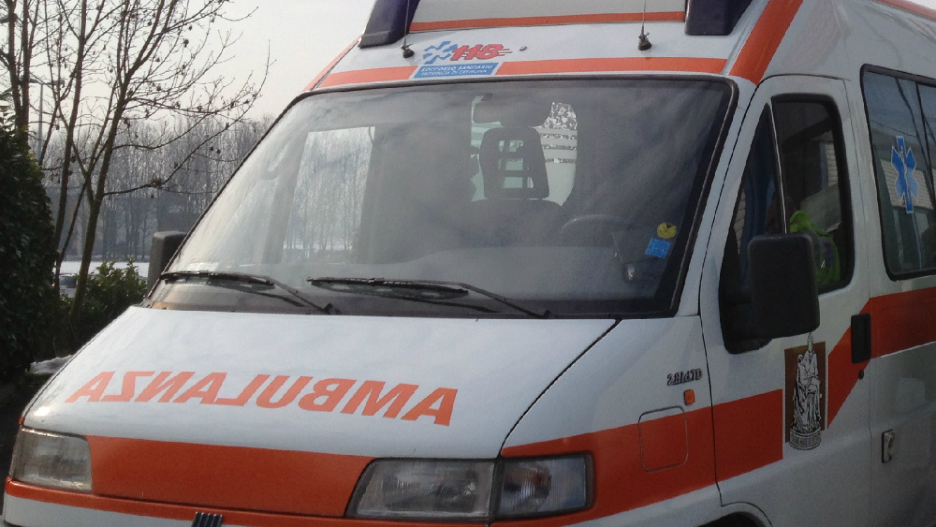 Immagine di Castelvetro, tir fuori controllo sull'A21: un morto e un ferito