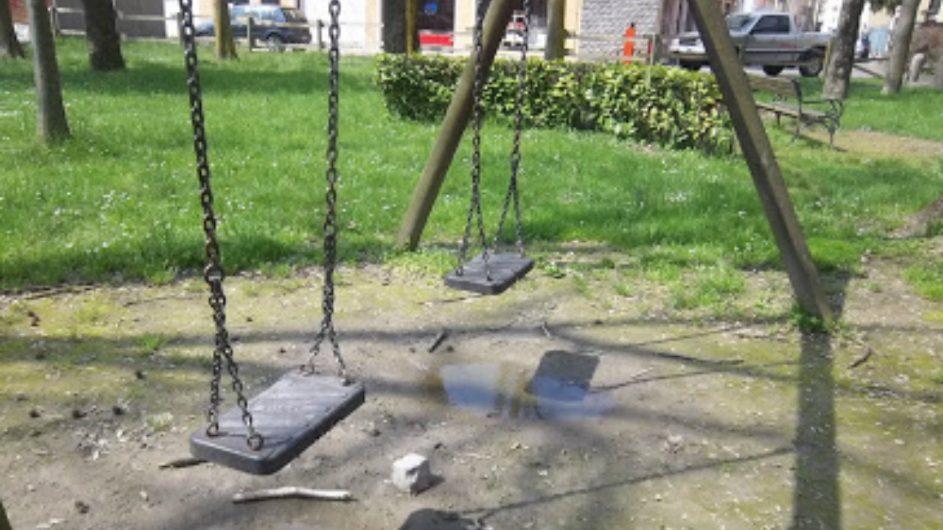 Immagine di Casalmaggiore, incuria nei parchi Volontari pronti a dare una mano Iniziativa del Gasalasco Oglio Po
