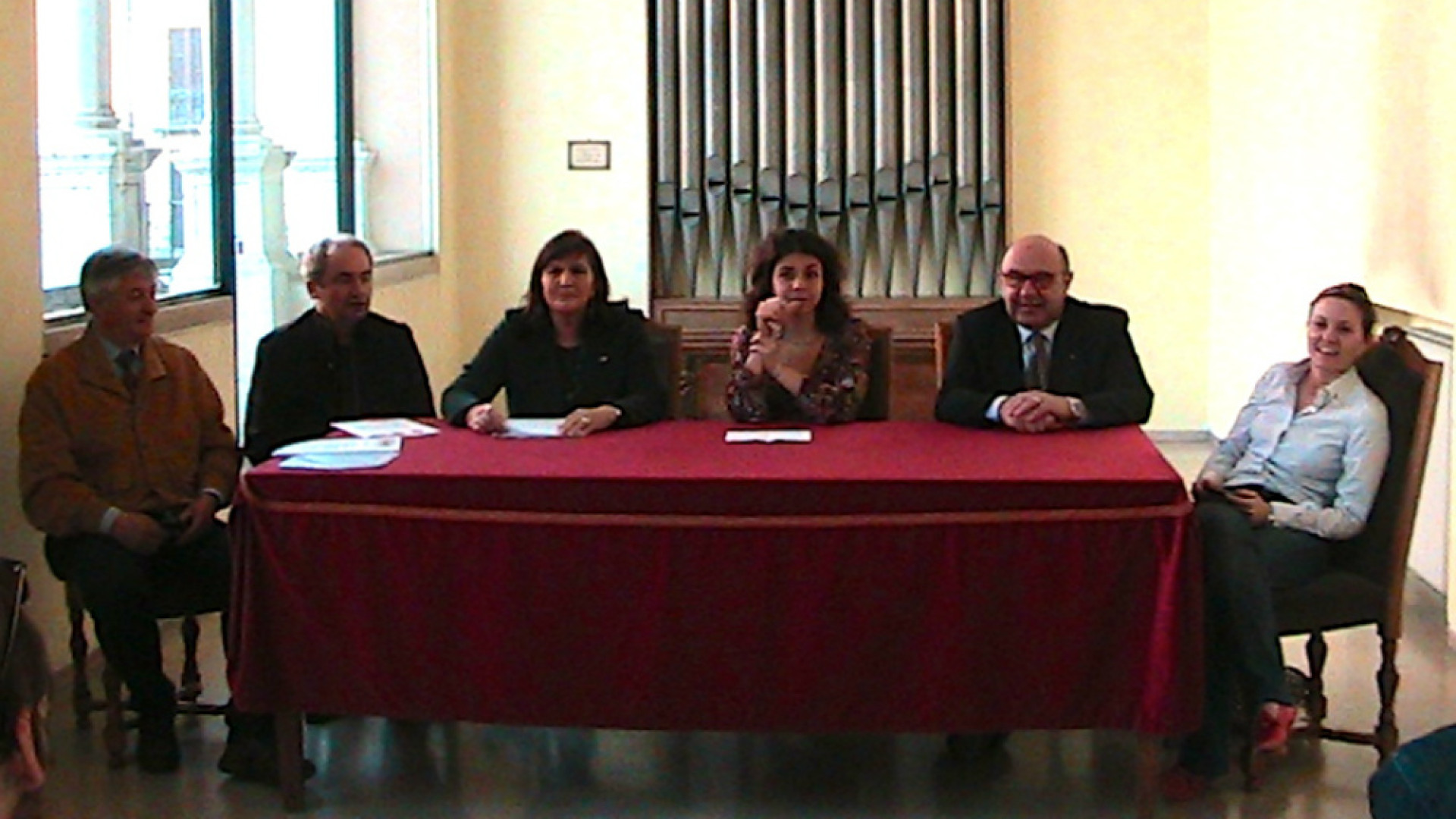 Immagine di Lions Day nei chiostri del Sant'Agostino Il club cremasco si presenta alla città con una mostra dedicata alla pace