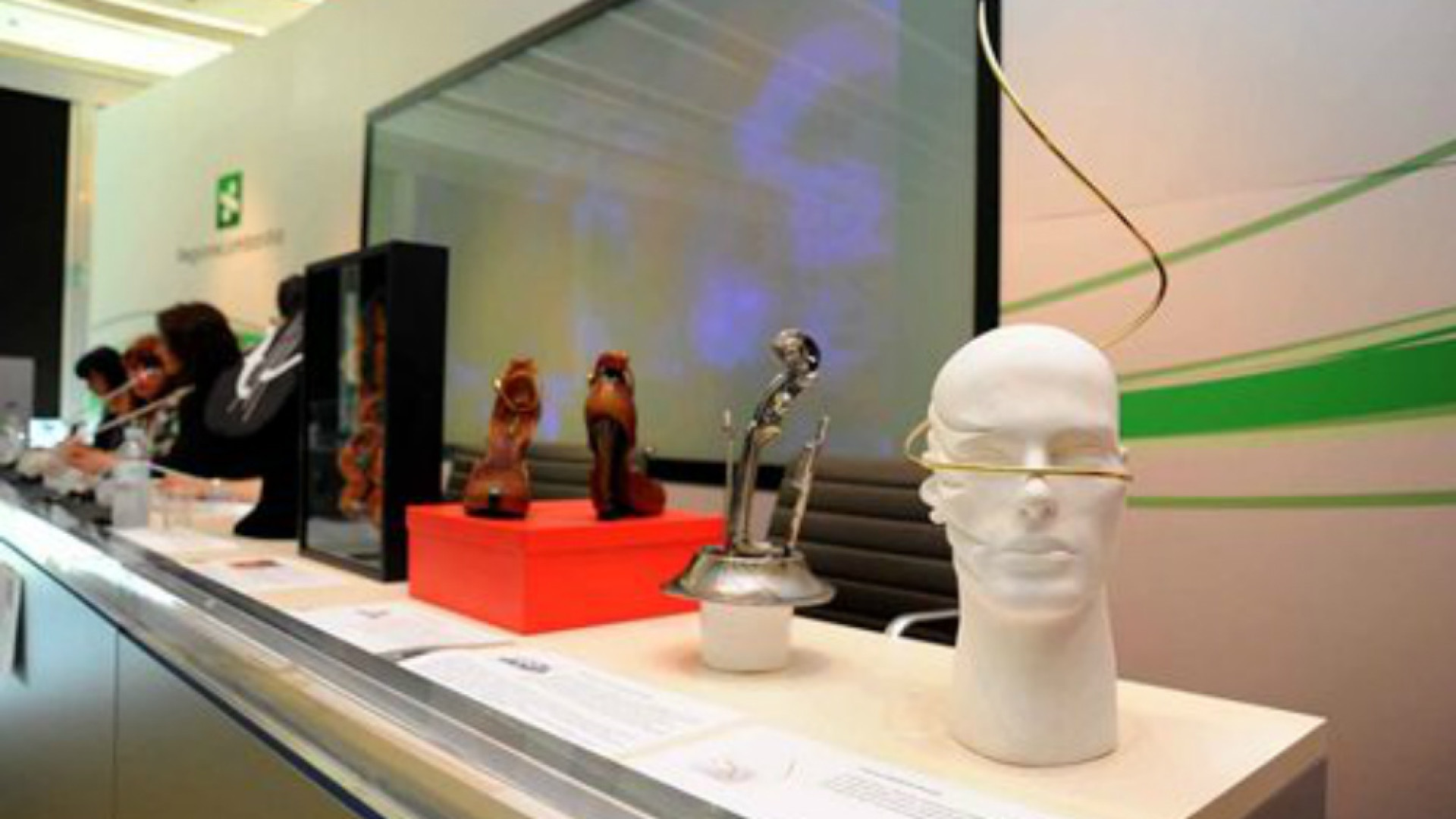 Immagine di Presentati a Palazzo Pirelli gli eventi stradivariani del mese di giugno