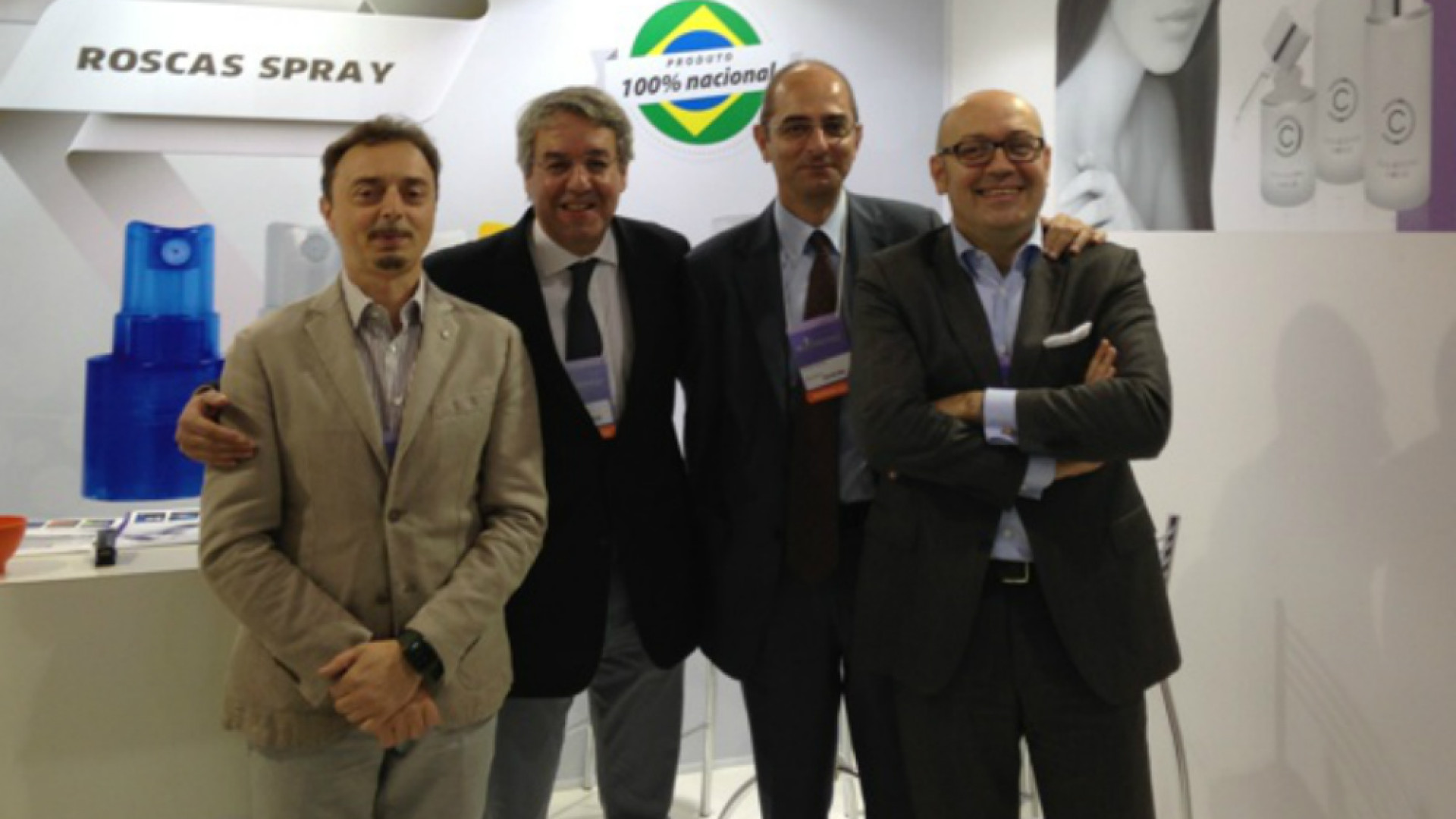 Immagine di Polo della Cosmesi di Crema in missione in Brasile
