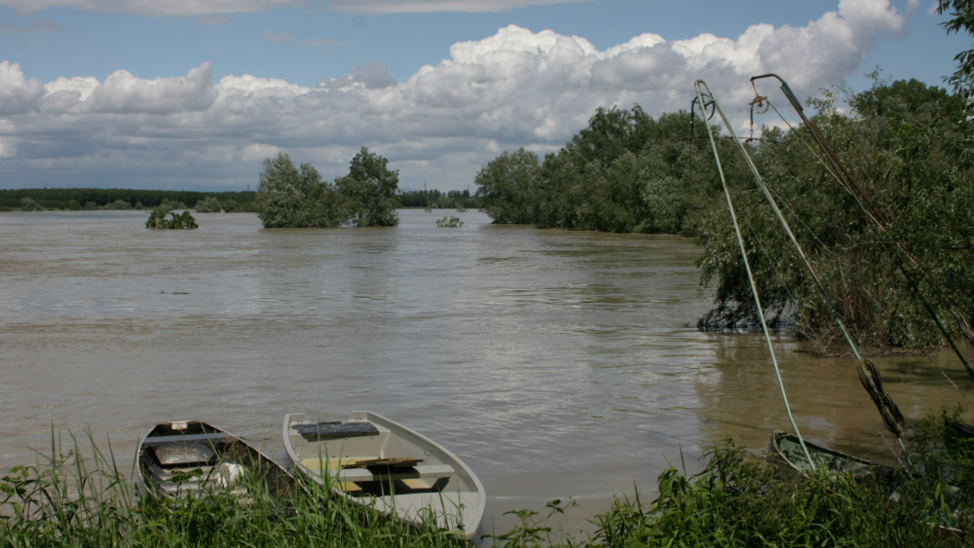 Immagine di Piena del Po in calo la Prefettura continua il monitoraggio Ora preoccupa l'Adda