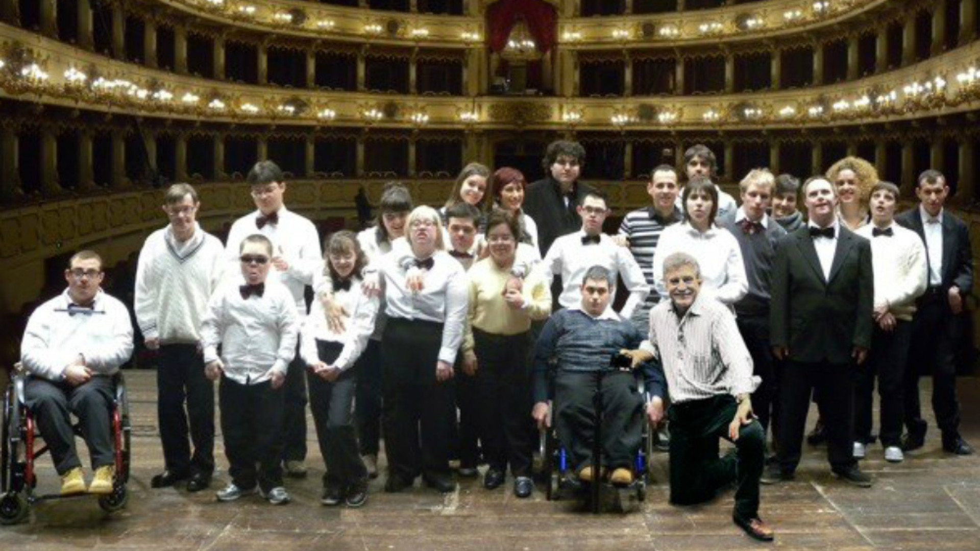 Immagine di Concerto dell'orchestra Magica Musica in piazza del Comune a Cremona