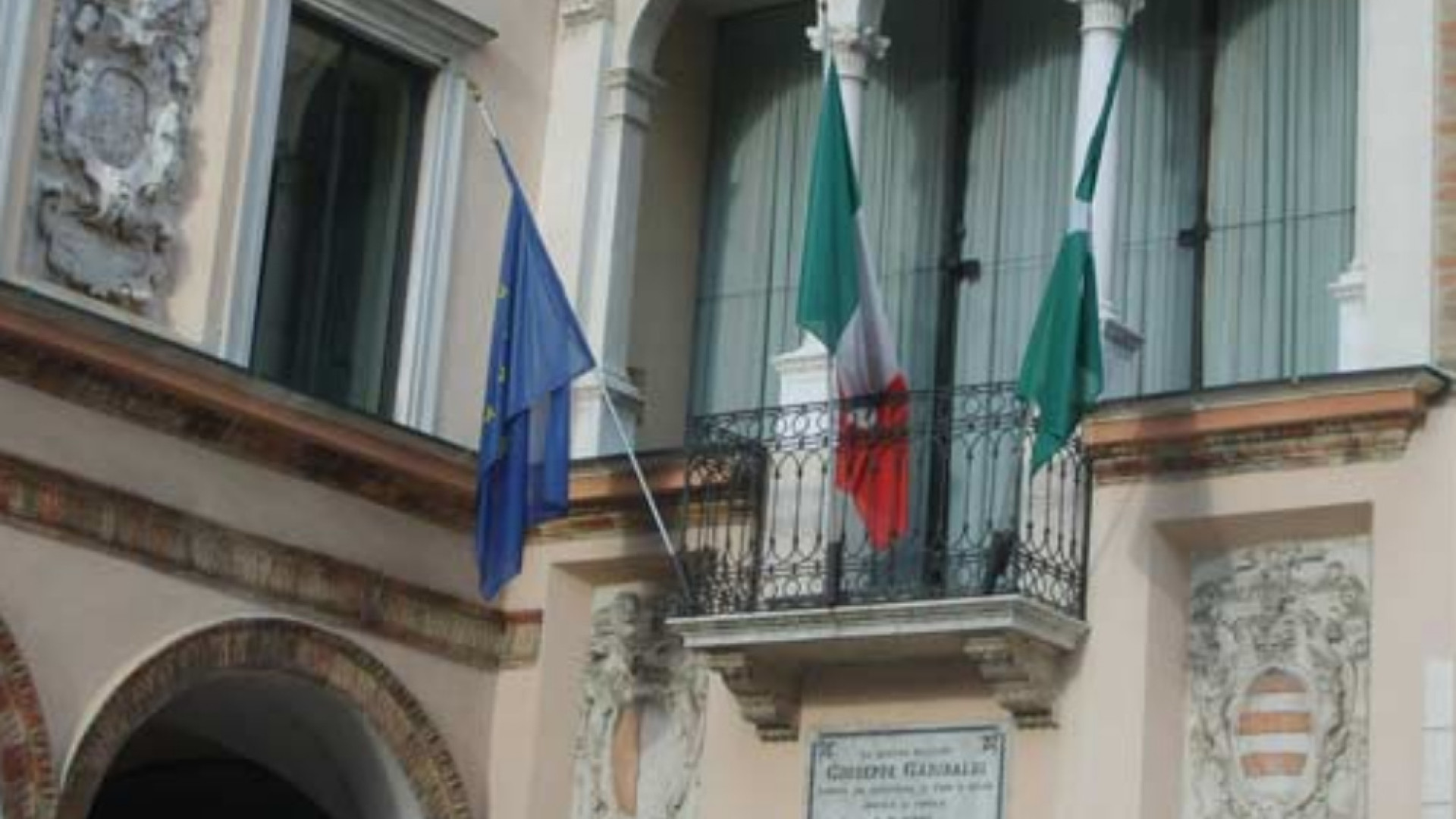 Immagine di Crema, contratto integrativo dei dipendenti: no della Cisl