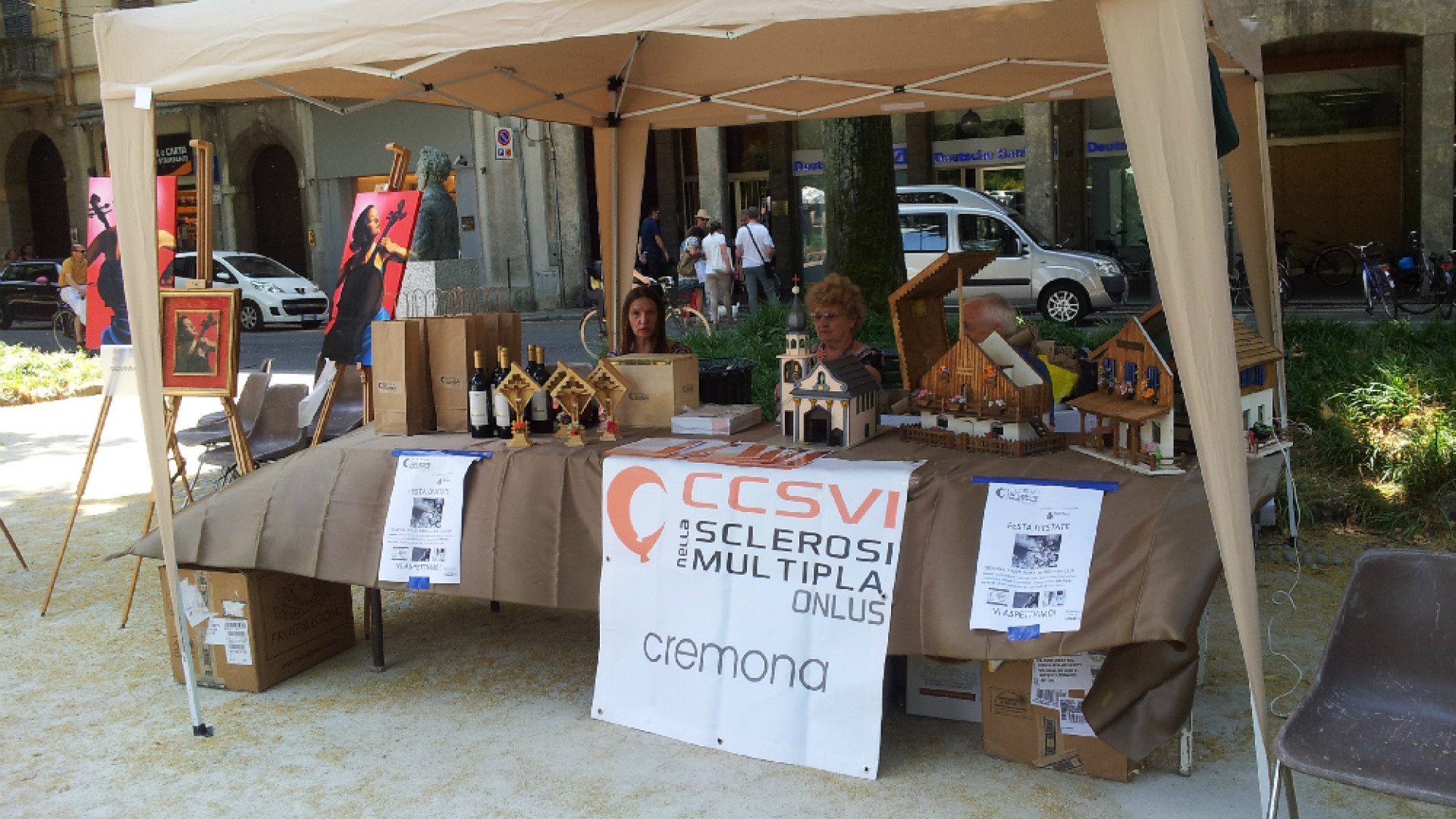 Immagine di Festa in piazza Roma per la nuova onlus CCSVI