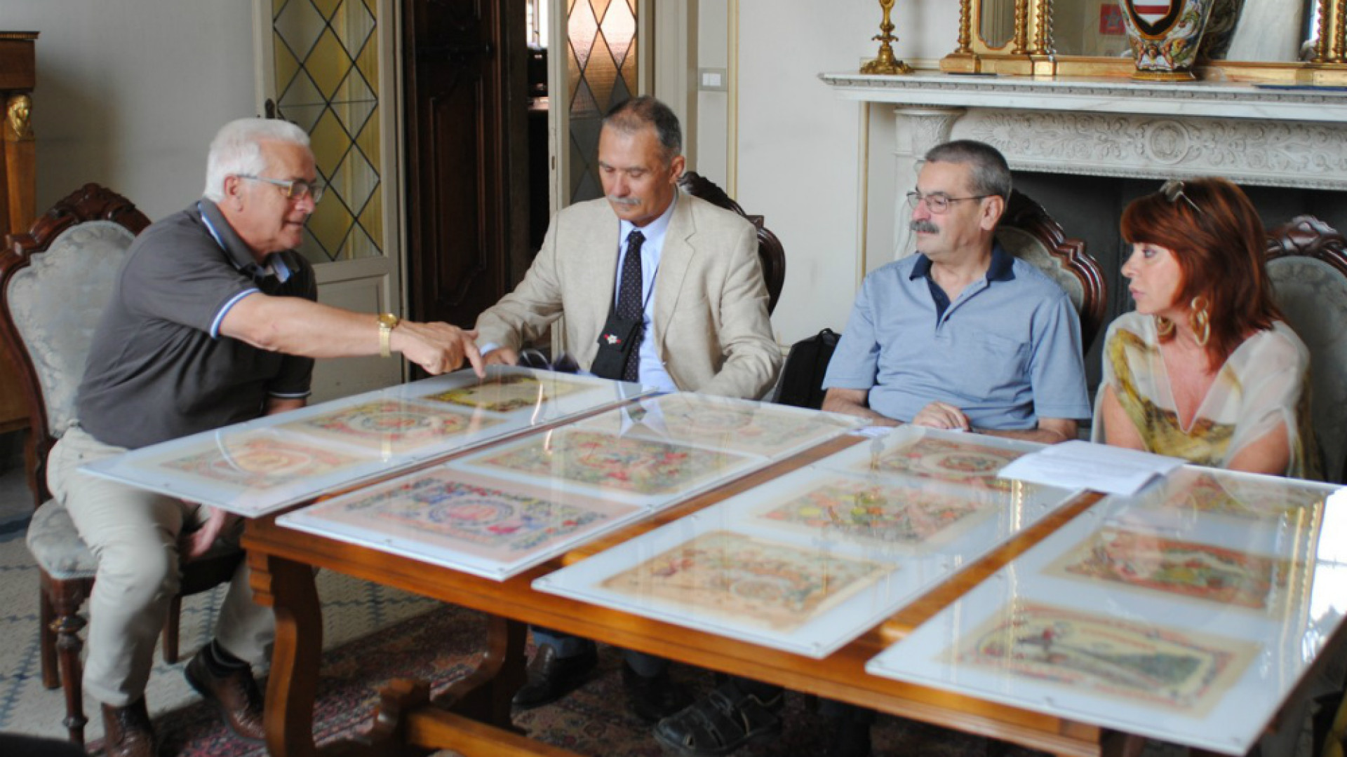 Immagine di "Iconografia delle cartine di agrumi" una rara collezione in mostra nel Palazzo Comunale di Cremona