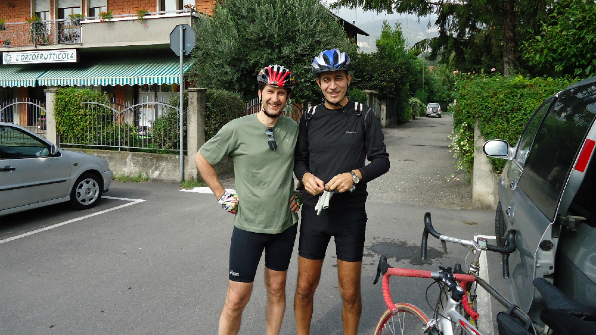 Immagine di Tre amici in bici verso Auschwitz per non dimenticare