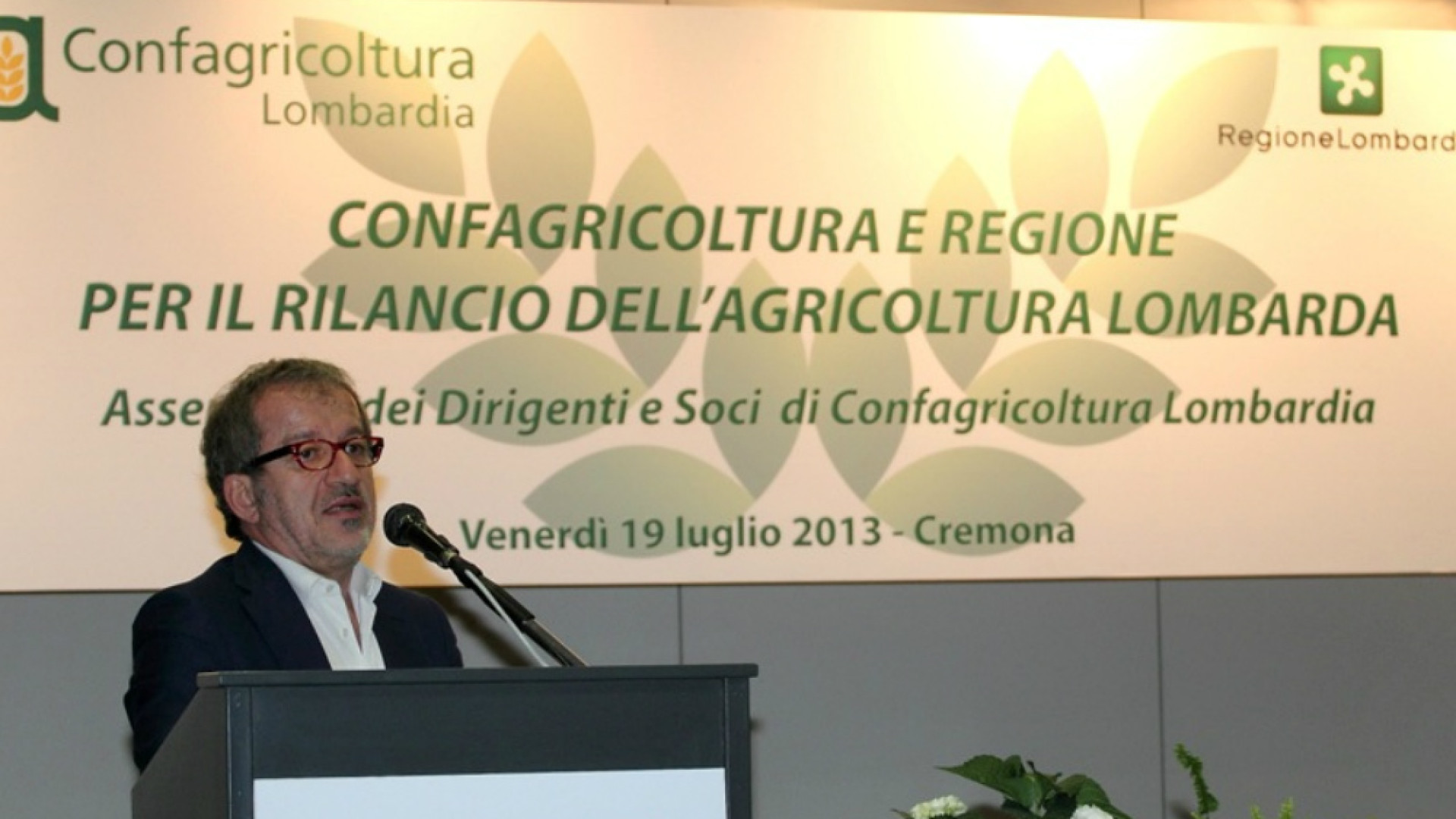 Immagine di Maroni e Fava all'assemblea di Confagricoltura: saremo sempre a fianco del settore primario