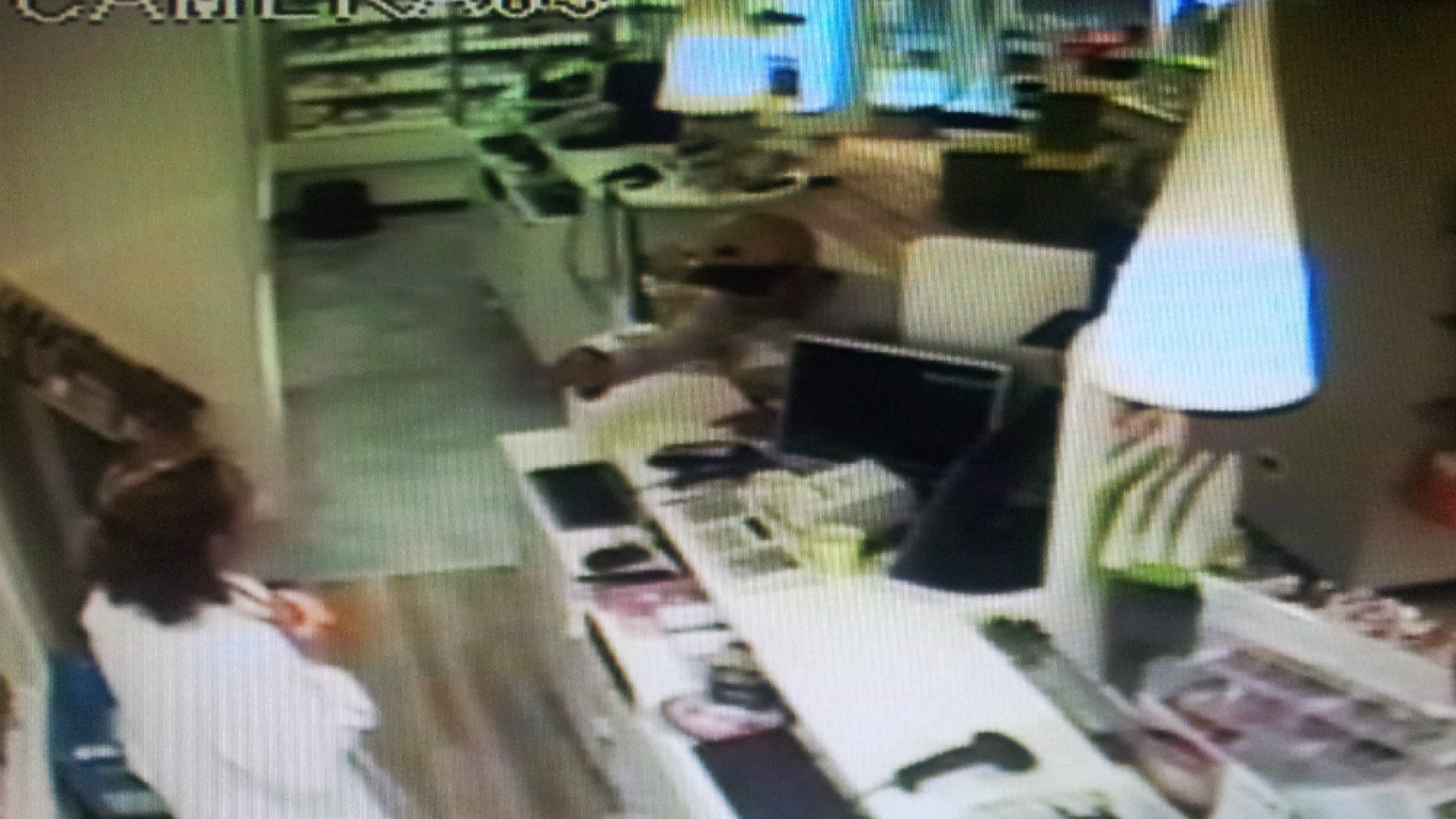 Immagine di Via Guarneri del Gesù, incastrato il rapinatore della farmacia centrale