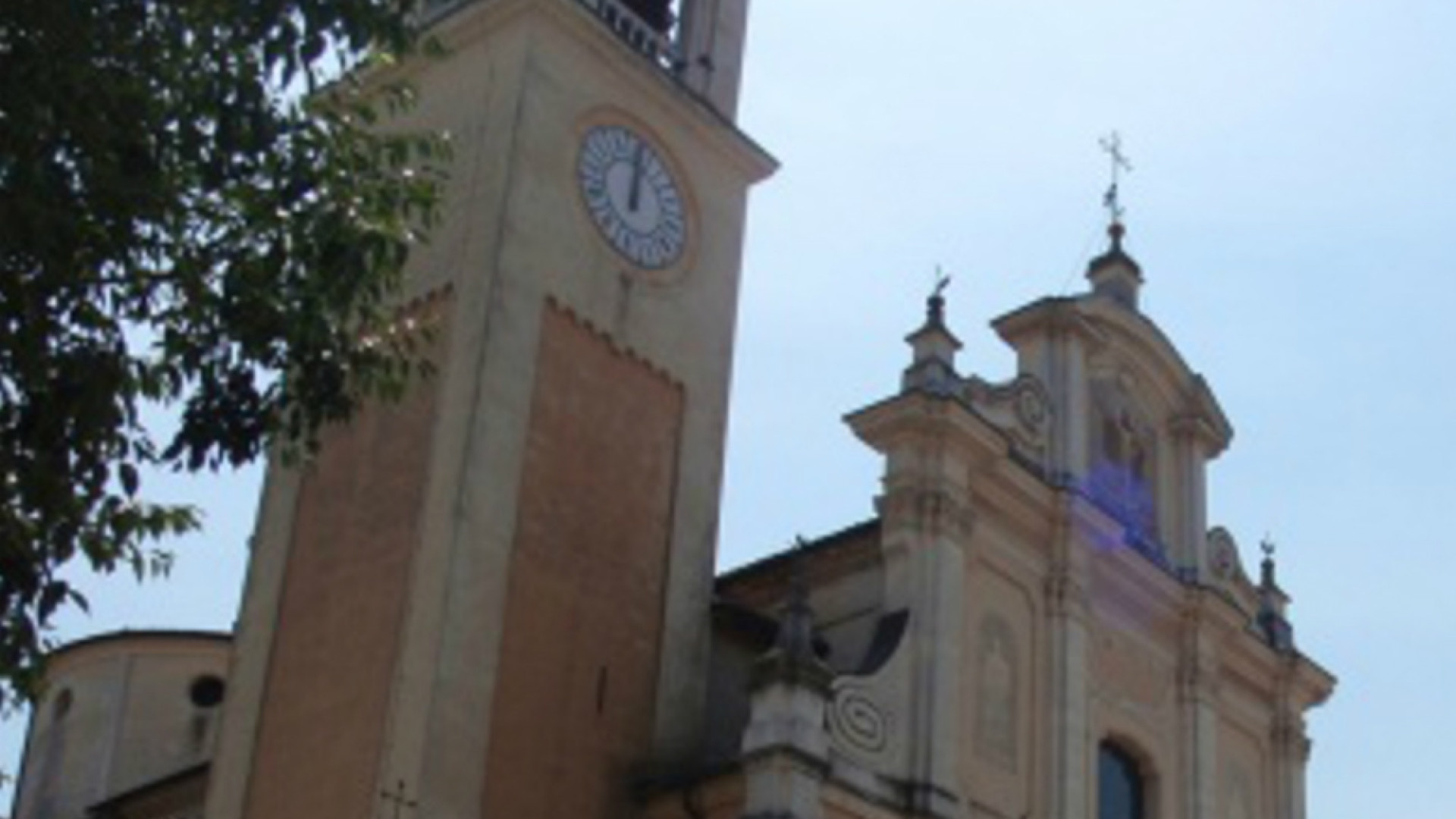 Immagine di Campane troppo rumorose Uomo denuncia parrocchia