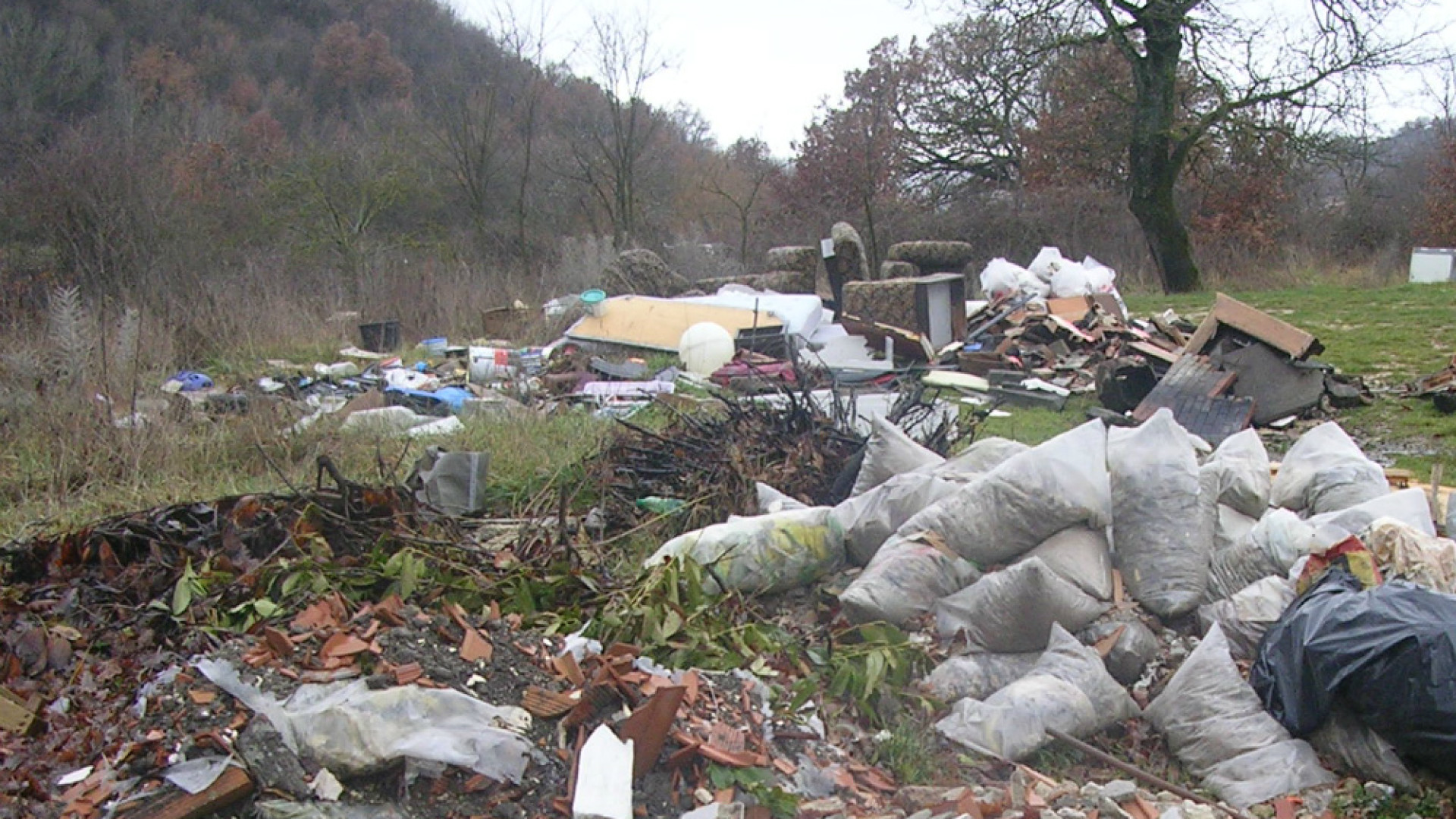 Immagine di Vescovato, furto discarica: denunciato un magrebino