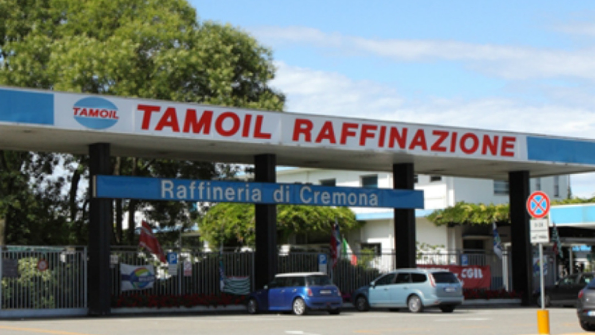 Immagine di Tamoil, interrogazione di Alloni (Pd) «La Regione convochi un tavolo di monitoraggio sull'accordo del 2011»