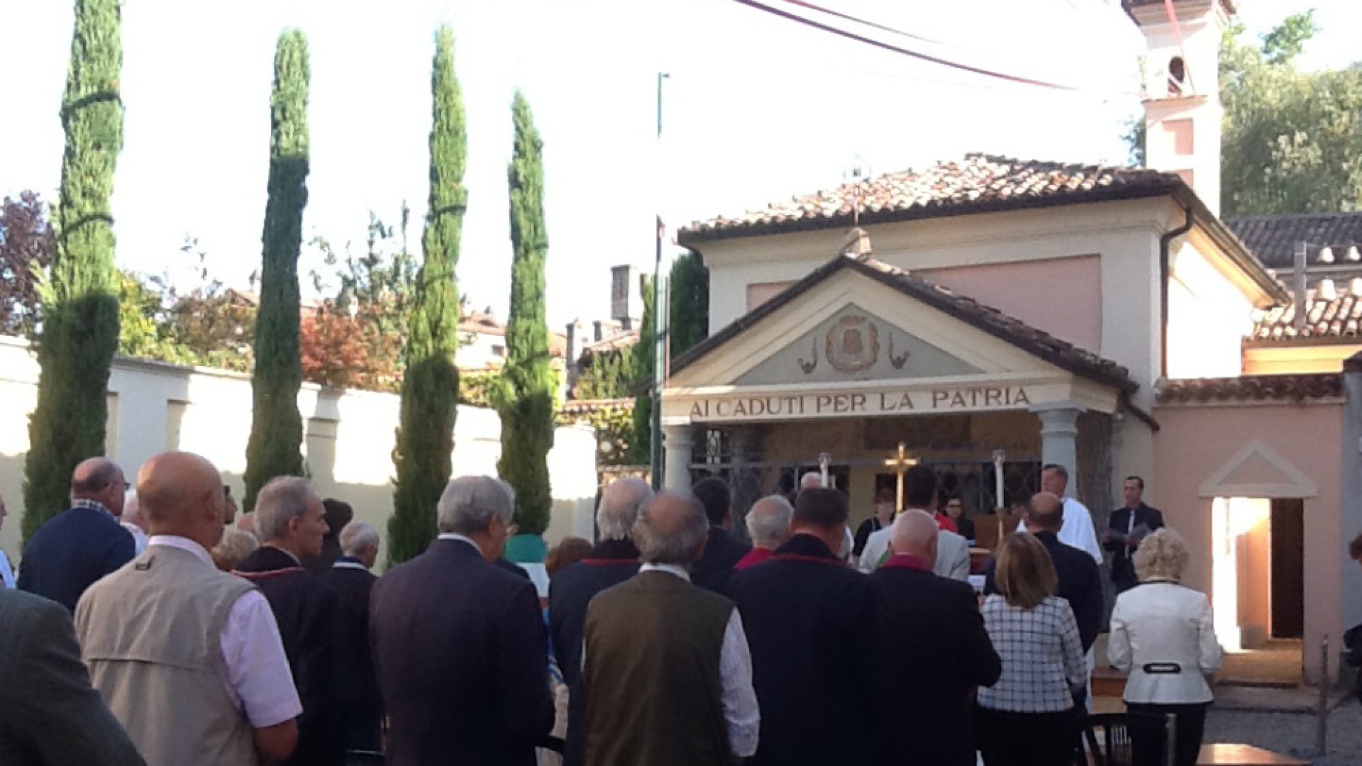 Immagine di Esaltazione della Croce, il Sacrario del Quartierone ricorda i Caduti e le vittime dell'11 settembre con una cerimonia speciale e la visita al sacello
