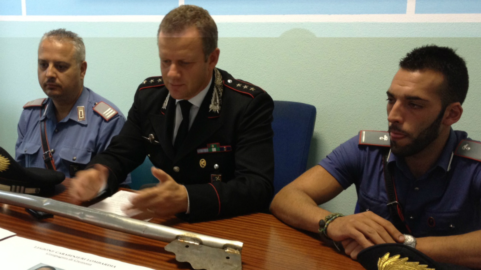 Immagine di Violento regolamento dei conti a Vescovato cinque indiani arrestati dai carabinieri il movente una partita di droga non pagata