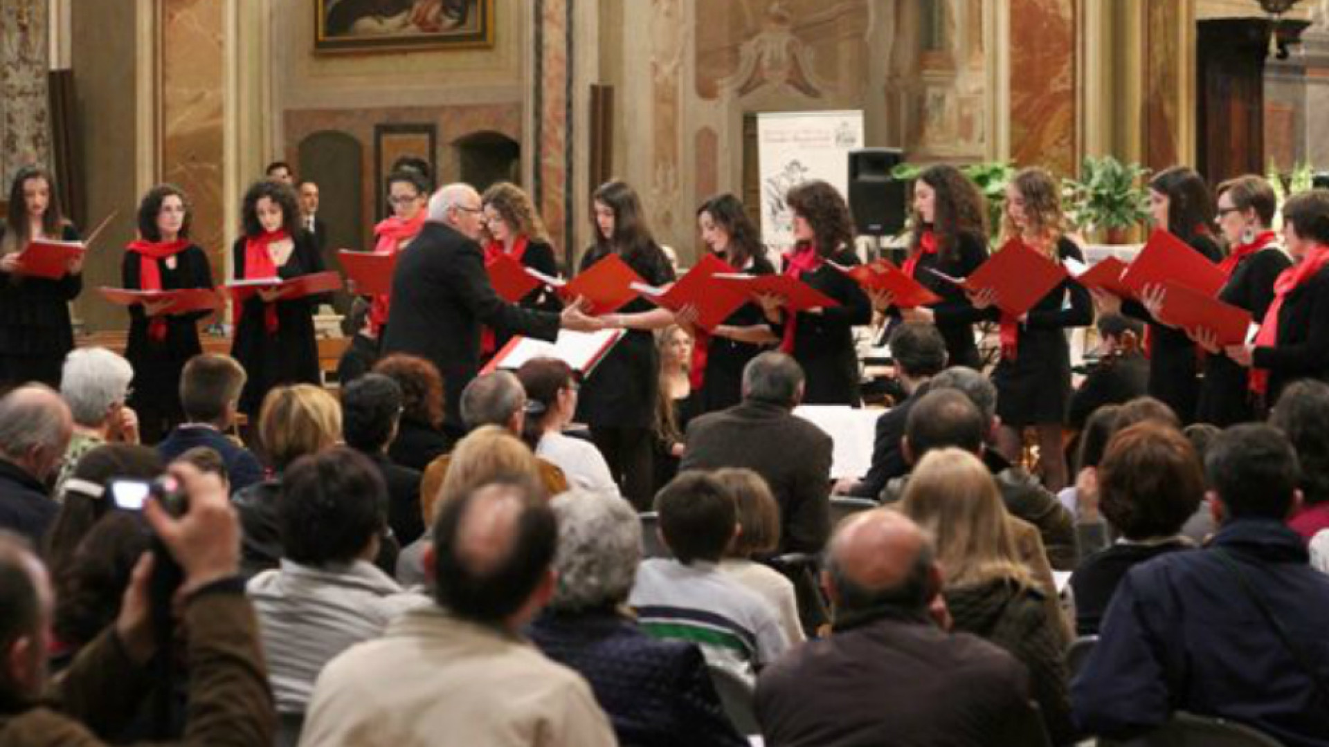 Immagine di Barocco e musica sacra con "Sisara" Coro Monteverdi a Crema e a Lecco tra Barocco e musica religiosa