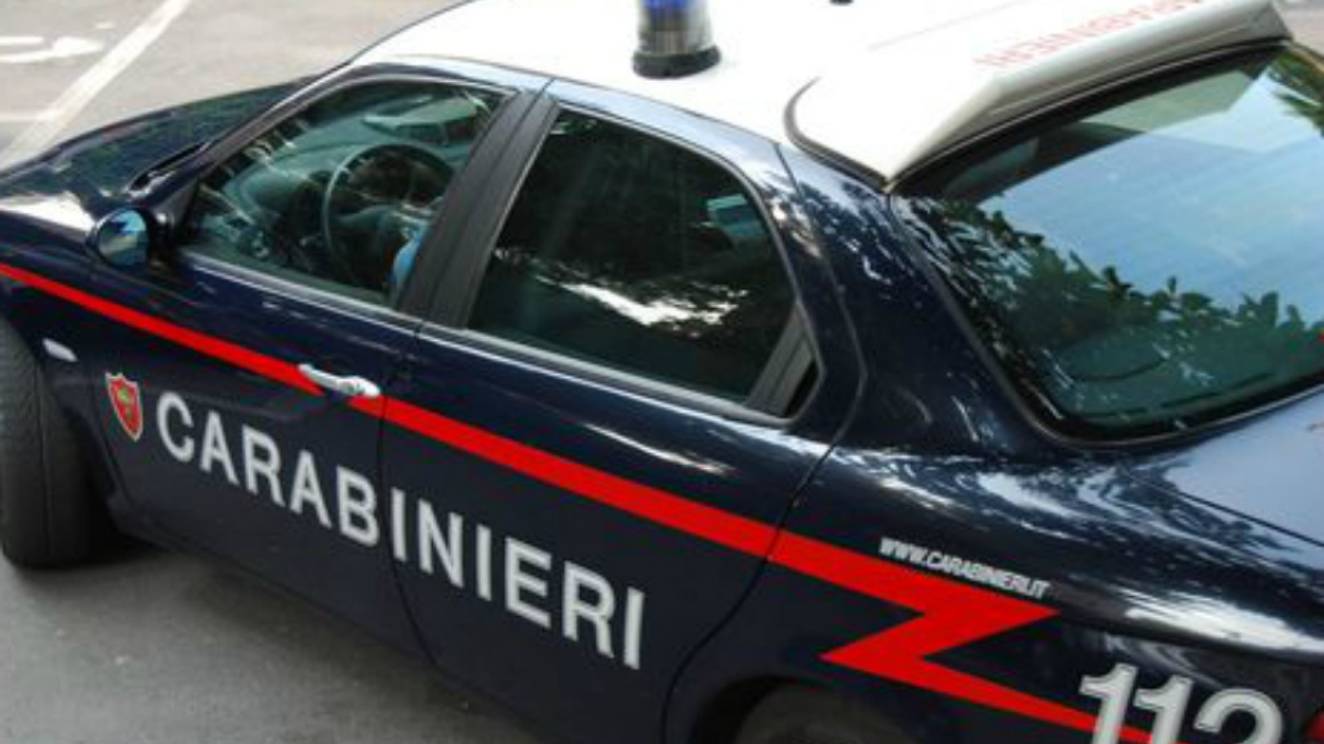 Immagine di Si finge carabiniere e non paga la merce Denunciato 32enne