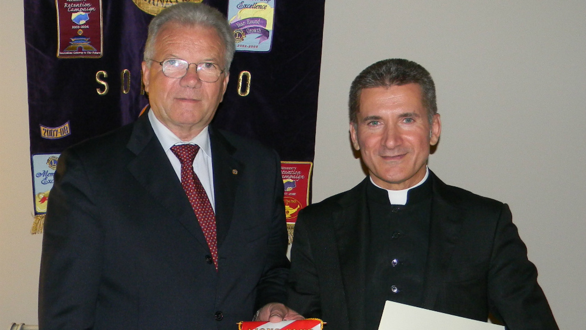Immagine di Prima conviviale del Lions Club a Soncino Monsignor Gabriele Bernardelli relatore sul tema della giustizia nella chiesa
