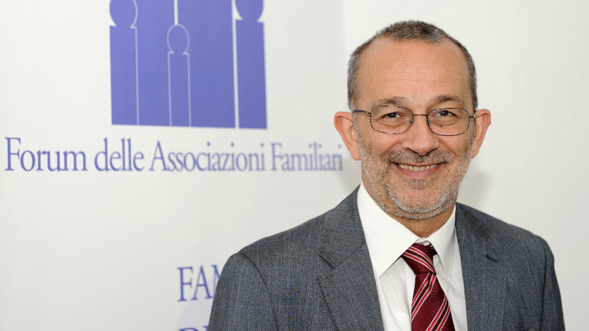 Immagine di Centro Pastorale, giovedì 7 “Un aperitivo in... famiglia” con il professor Belletti