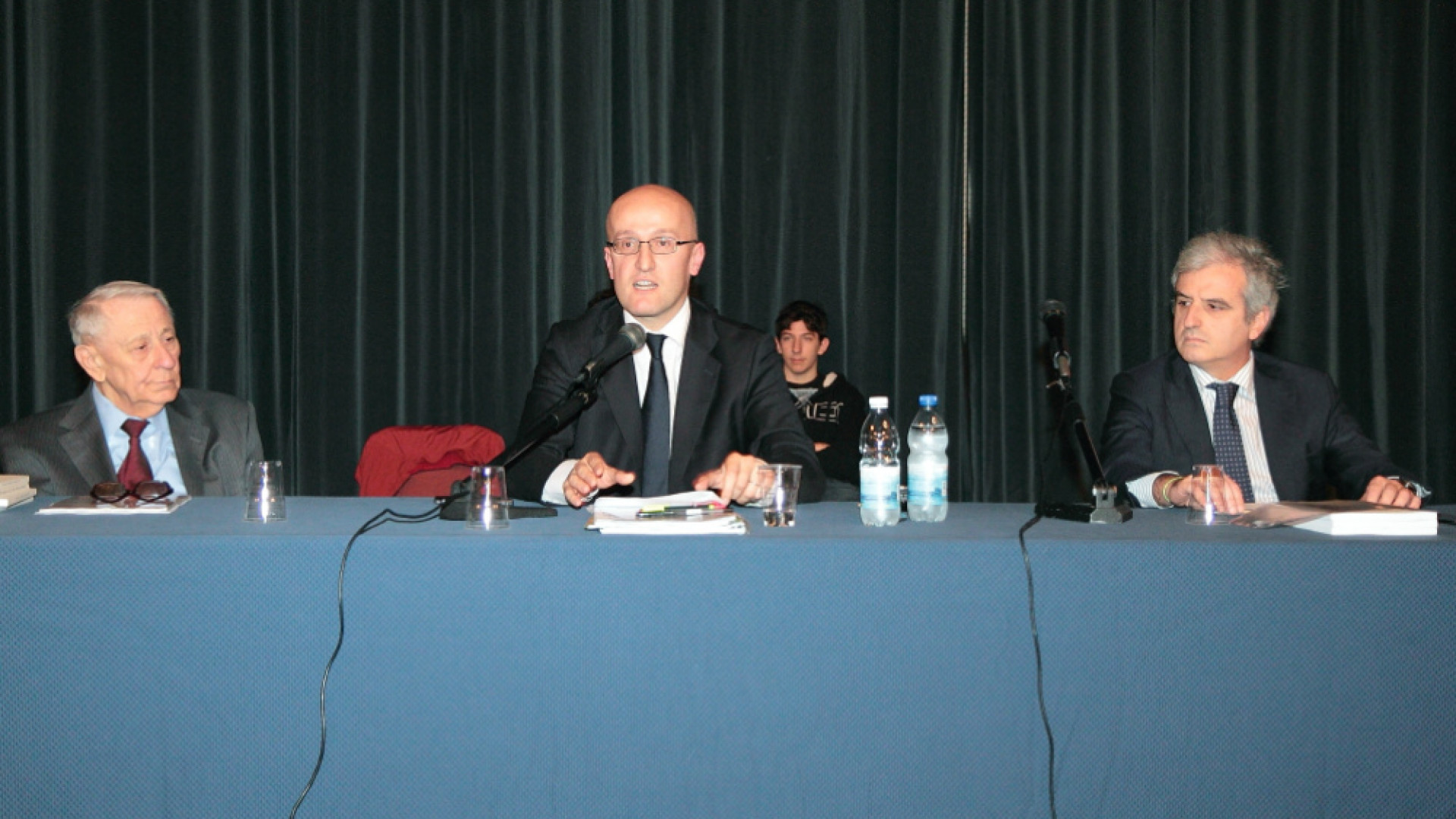 Immagine di Ieri al Cittanova la lezione del Prof. Granfranco Baldini su "La difficile strada delle riforme istituzionali"