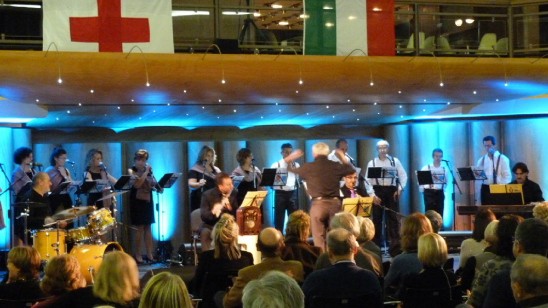 Immagine di "Canzoni alla Radio" riempie l'Auditorium della Camera di Commercio