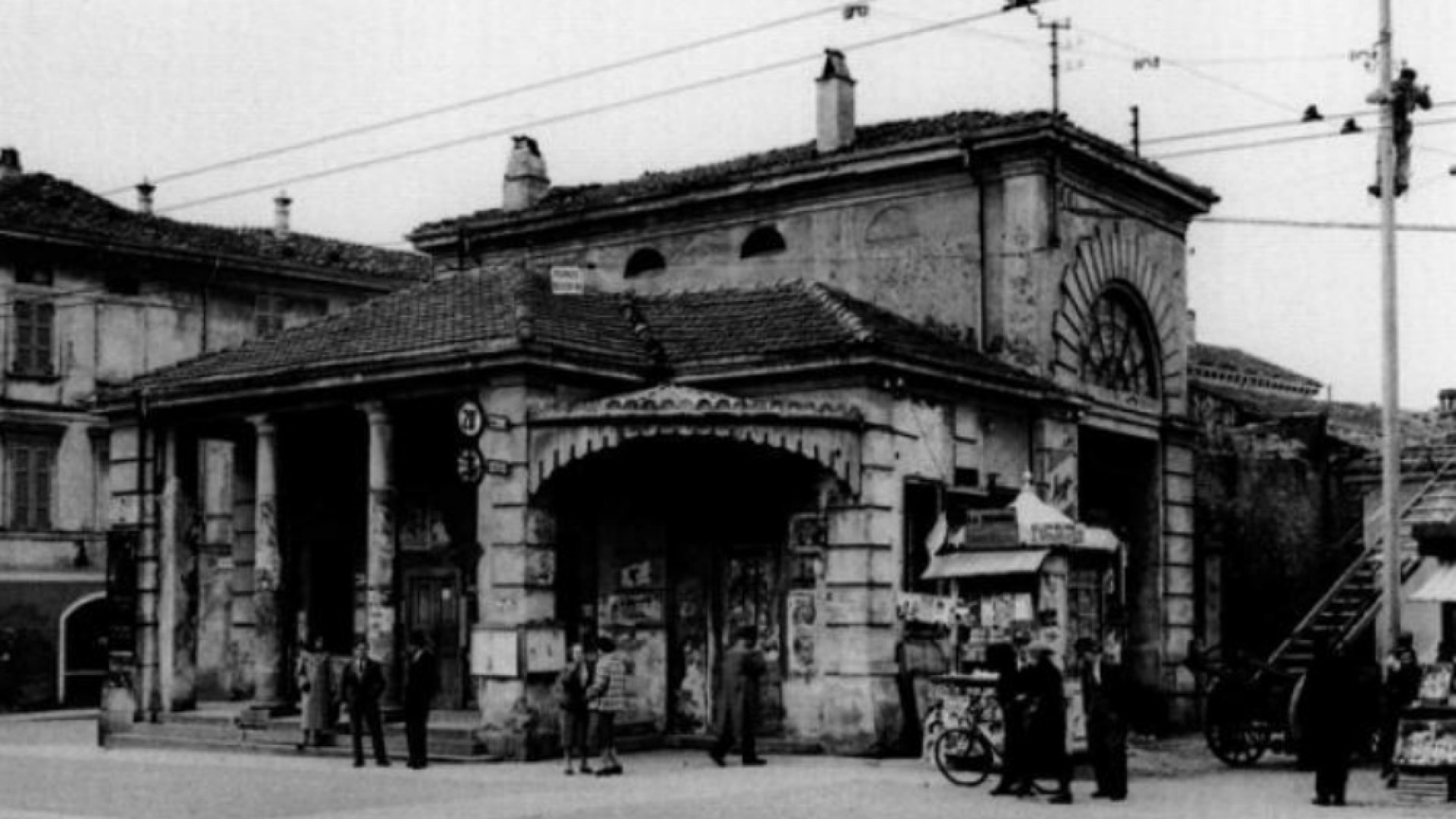 Immagine di Il postino cremonese in sella fino a Milano I corrieri partivano due volte alla settimana: il mercoledì e il sabato