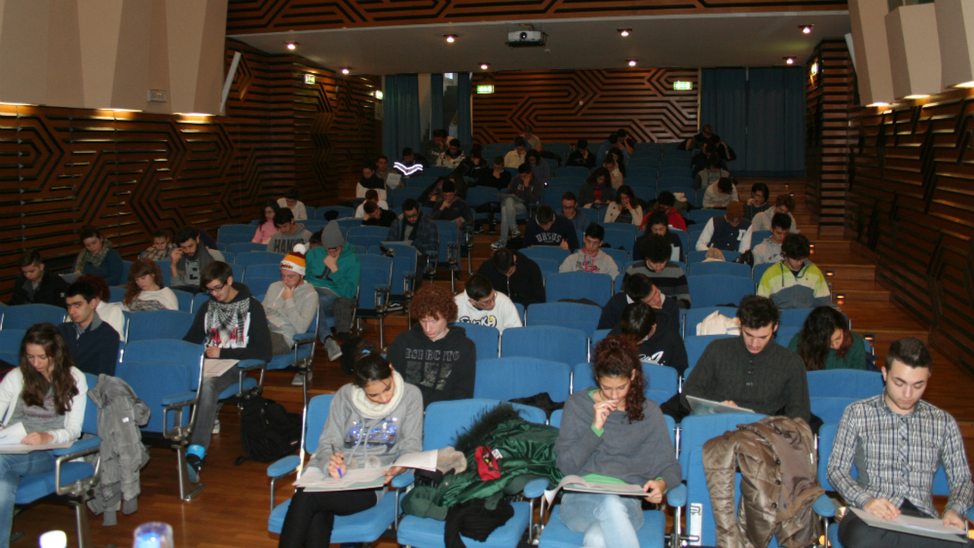 Immagine di Progetto Talent Scout: gli studenti impegnati nei test