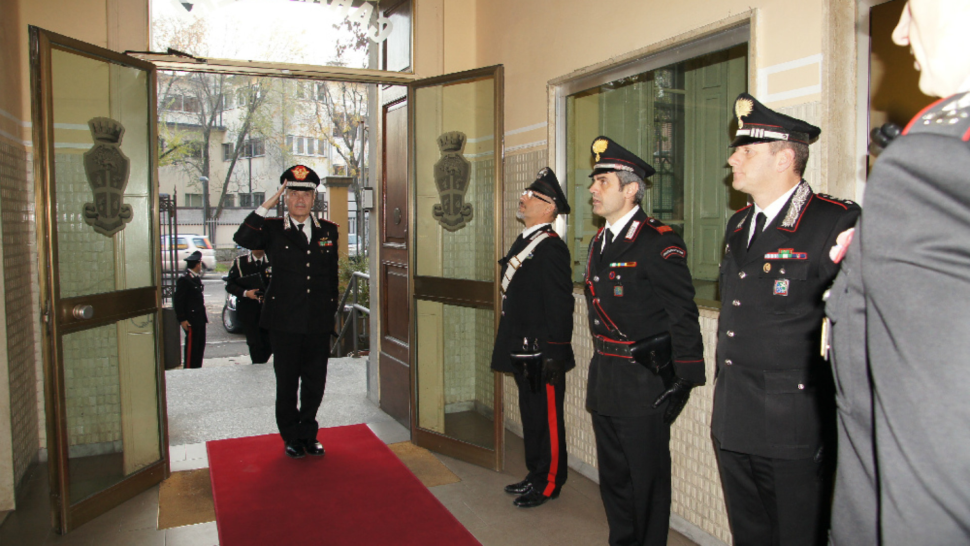 Immagine di Il generale di Corpo d’Armata Giuliani in visita al comando provinciale dei Carabinieri di Cremona