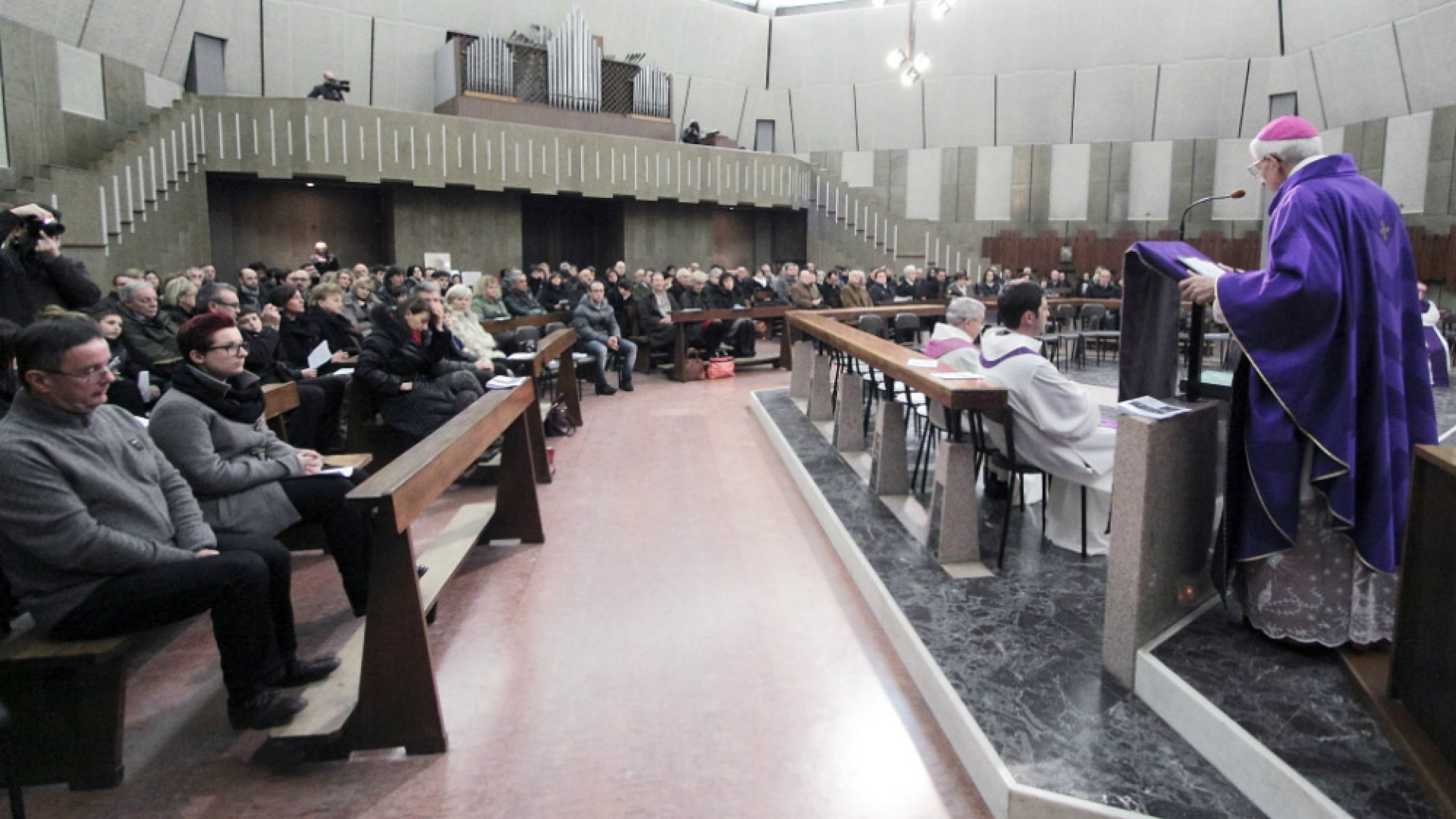 Immagine di Scuola Vida, oggi la messa natalizia dedicata al mondo del lavoro