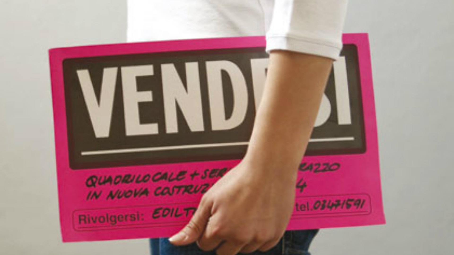 Immagine di Case, dimezzate le vendite. Difficile l'accesso al credito