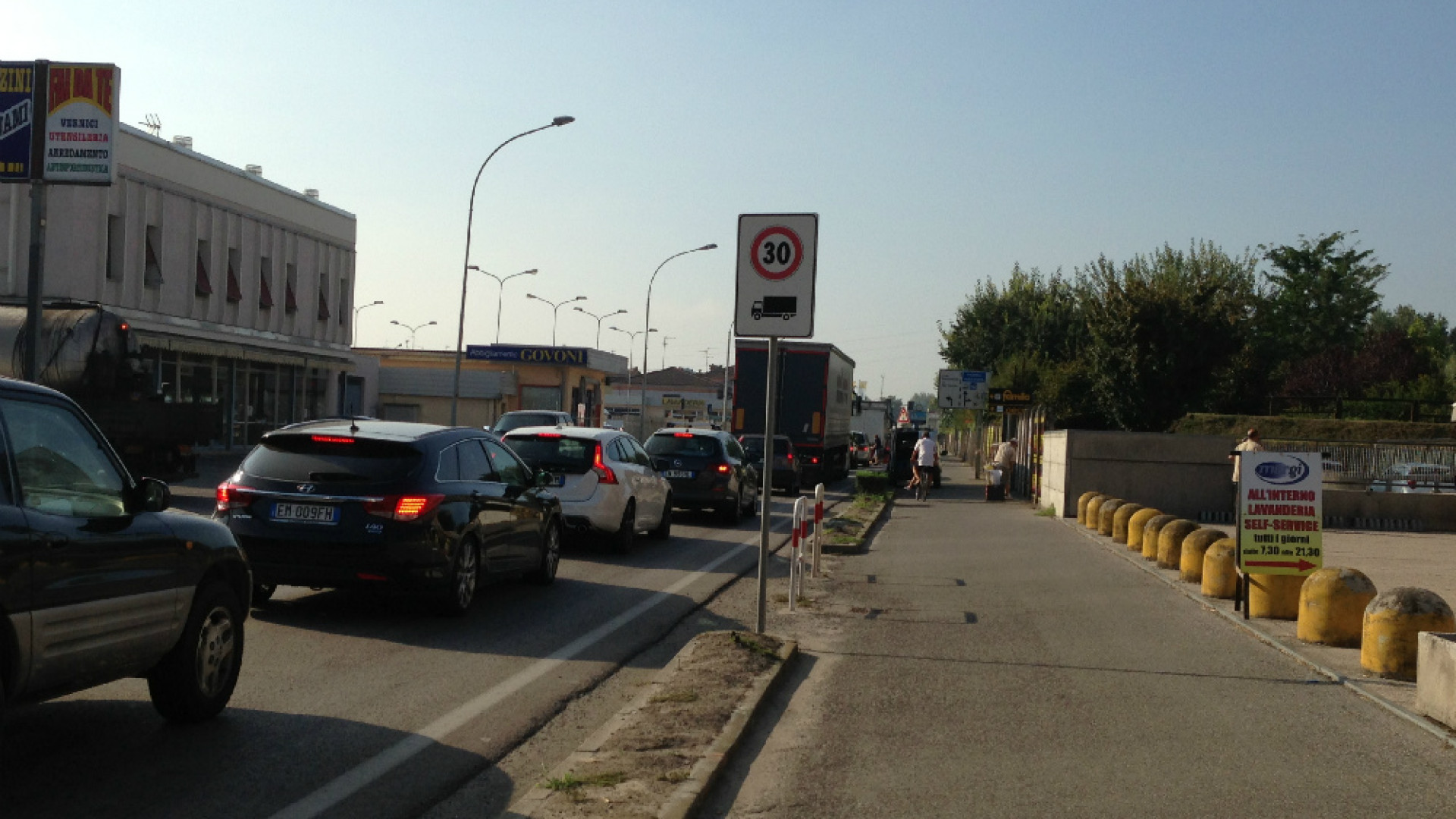 Immagine di La tangenziale subito? L'assessore Pasotto punta al trasporto su rotaia