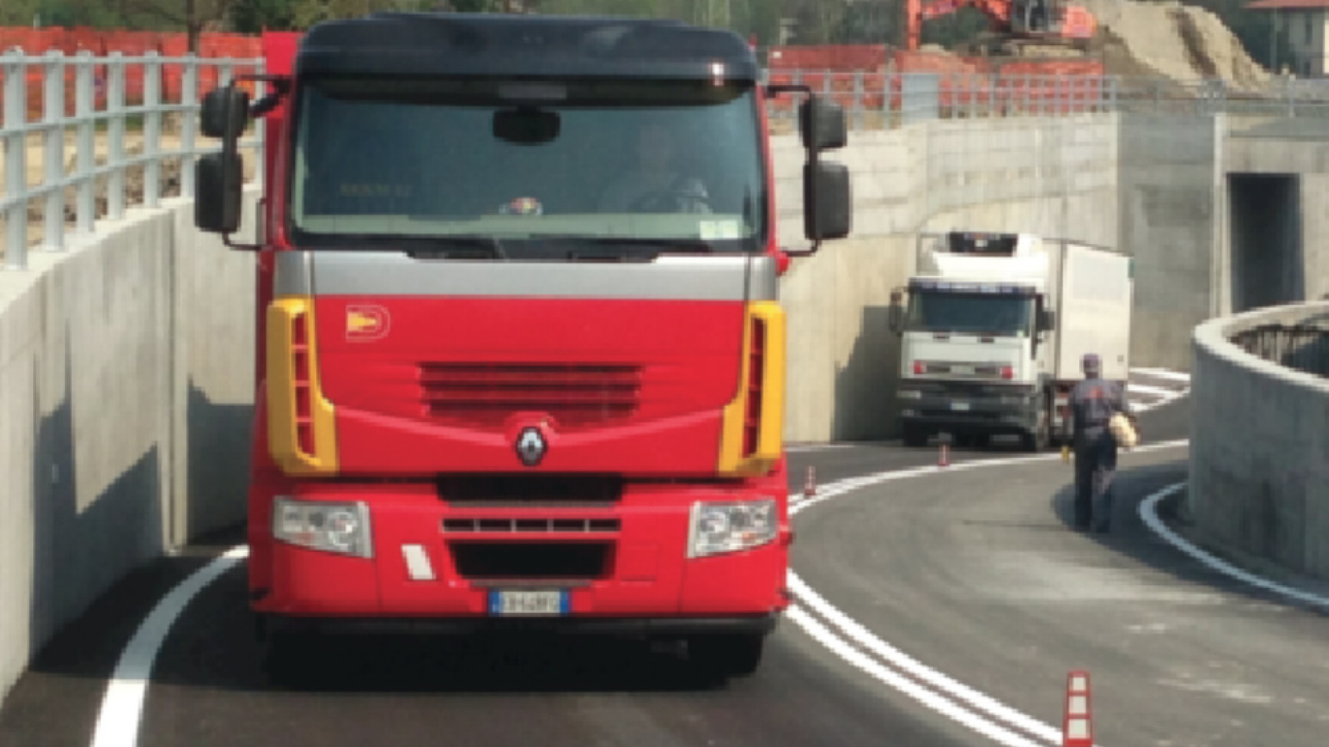 Immagine di Crema, che traffico in via Indipendenza!