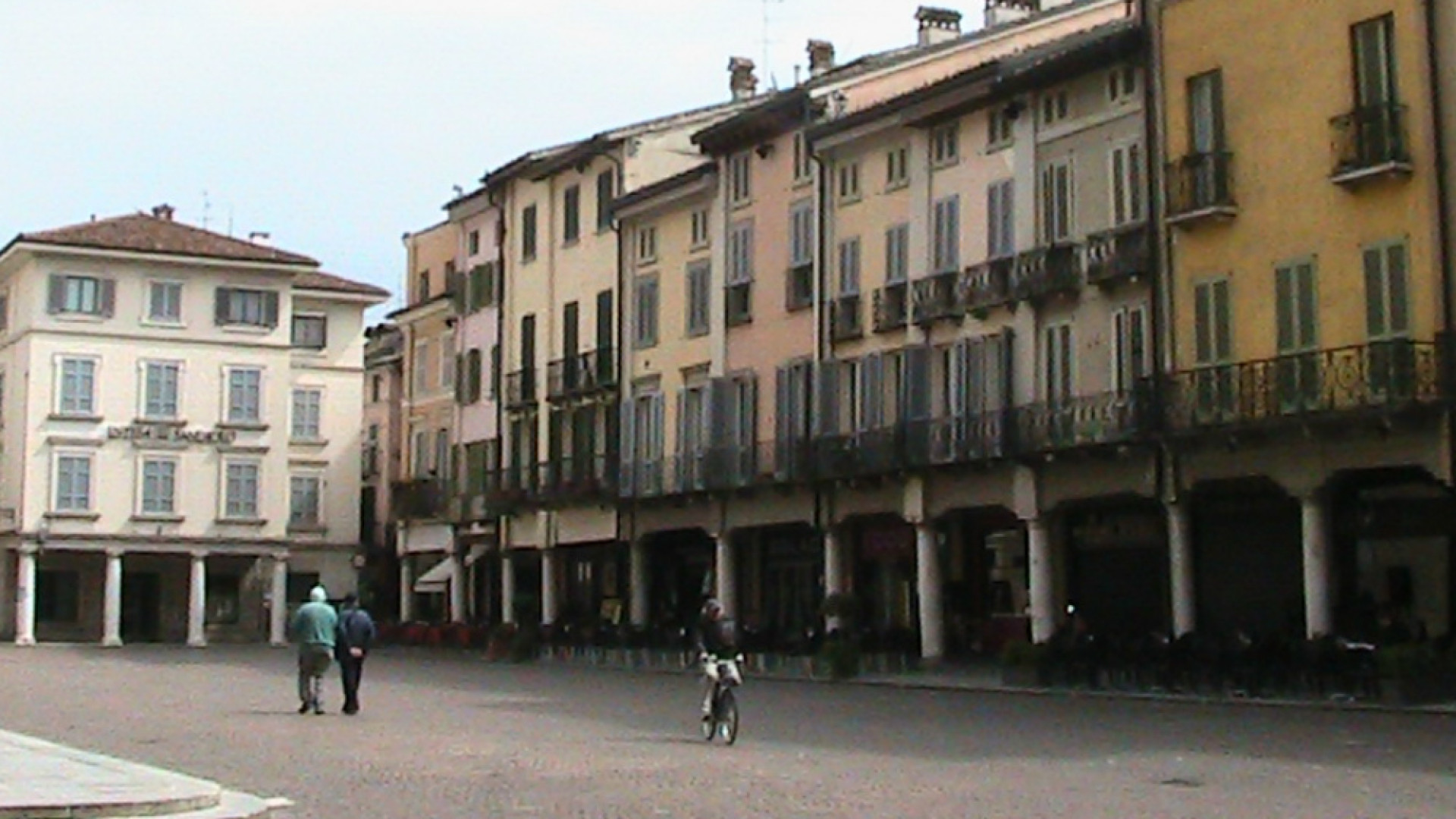 Immagine di Venticinque progetti per piazza Duomo al più presto si sceglierà il vincitore Anche i commercianti avanzano proposte