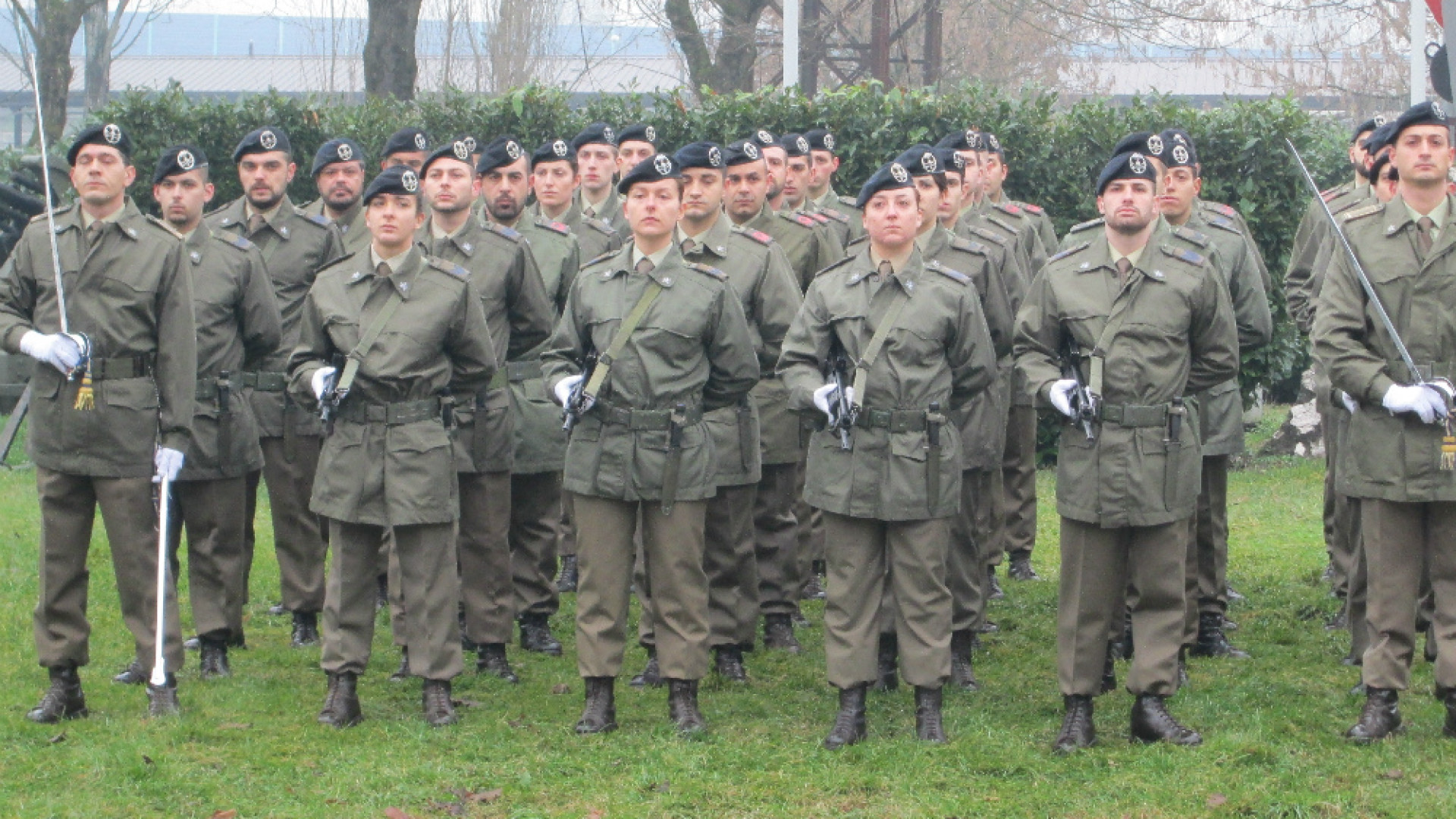 Immagine di Artificieri dell'Esercito disinnescano due bombe della 2ª Guerra Mondiale