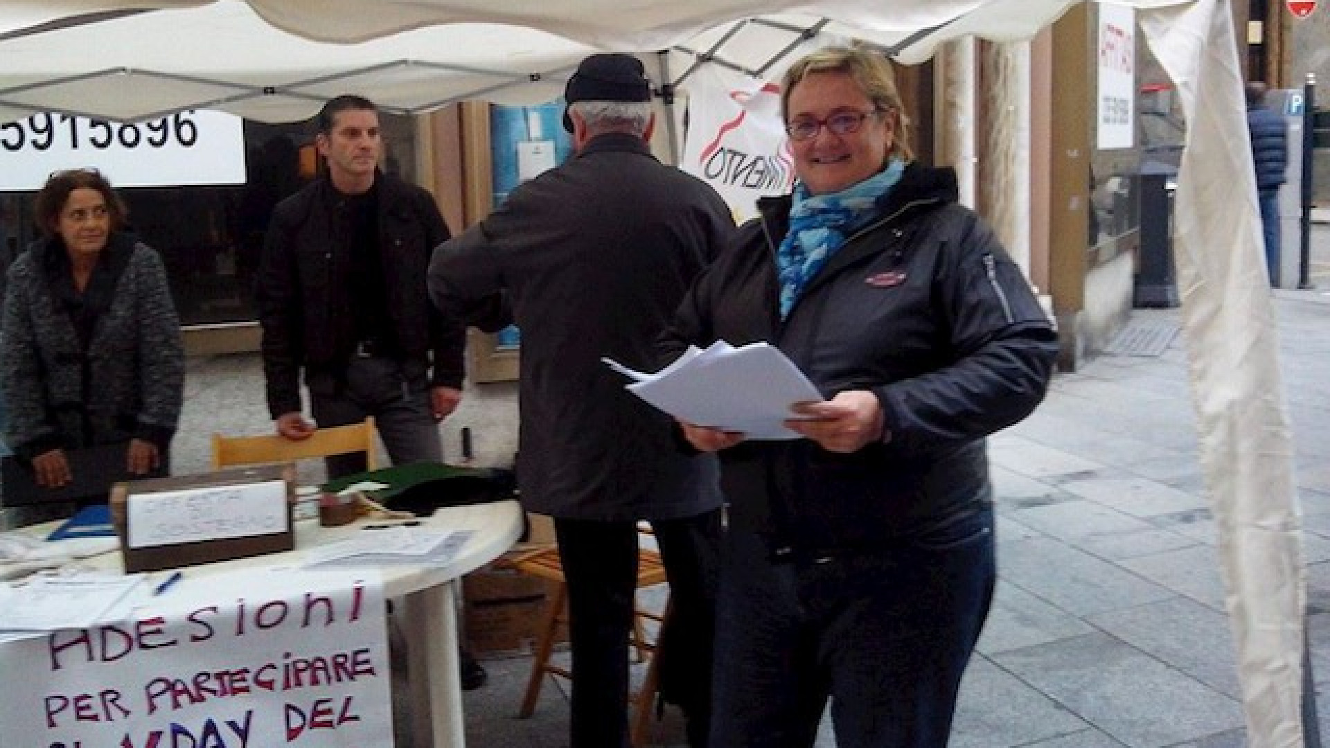 Immagine di Cremona: lavori in via Persico e parziale interruzione di servizi di TLC. Situazione in via di ripristino