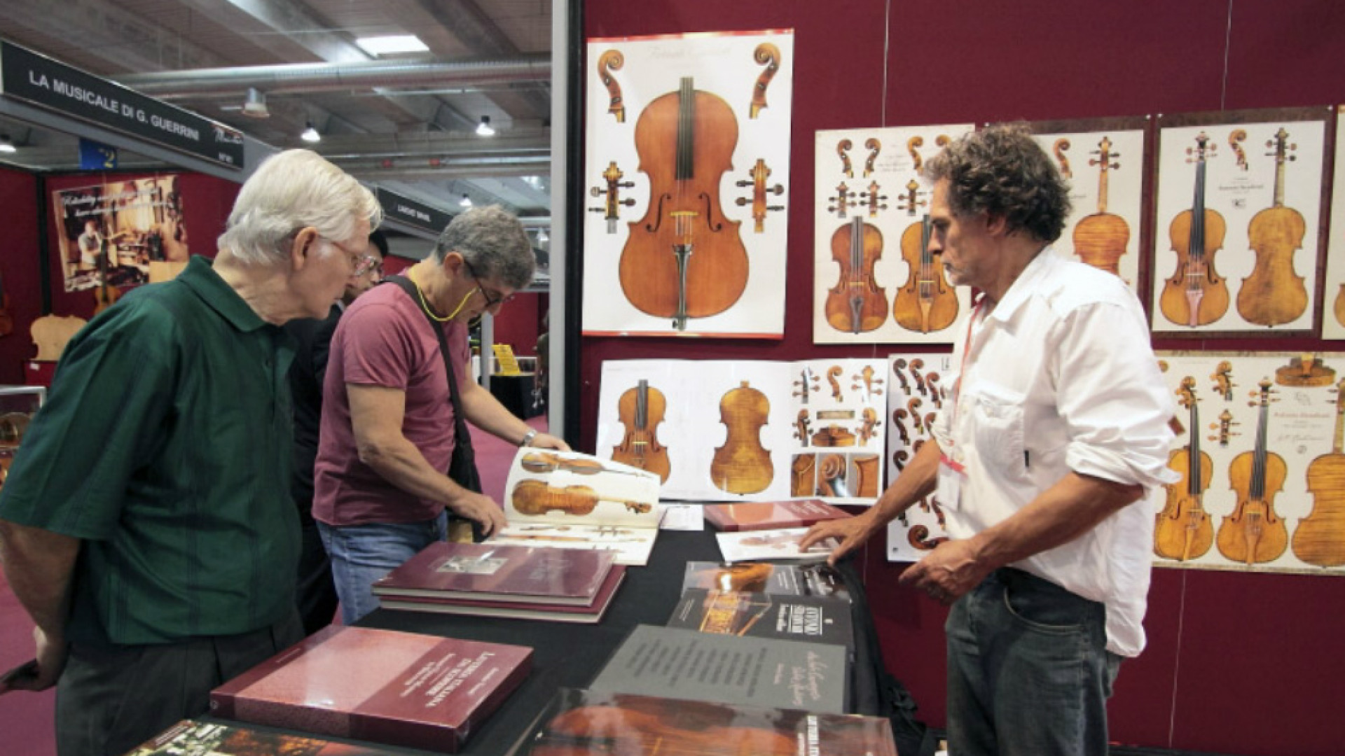 Immagine di Mondomusica e Cremona Pianoforte si presentano a Francoforte