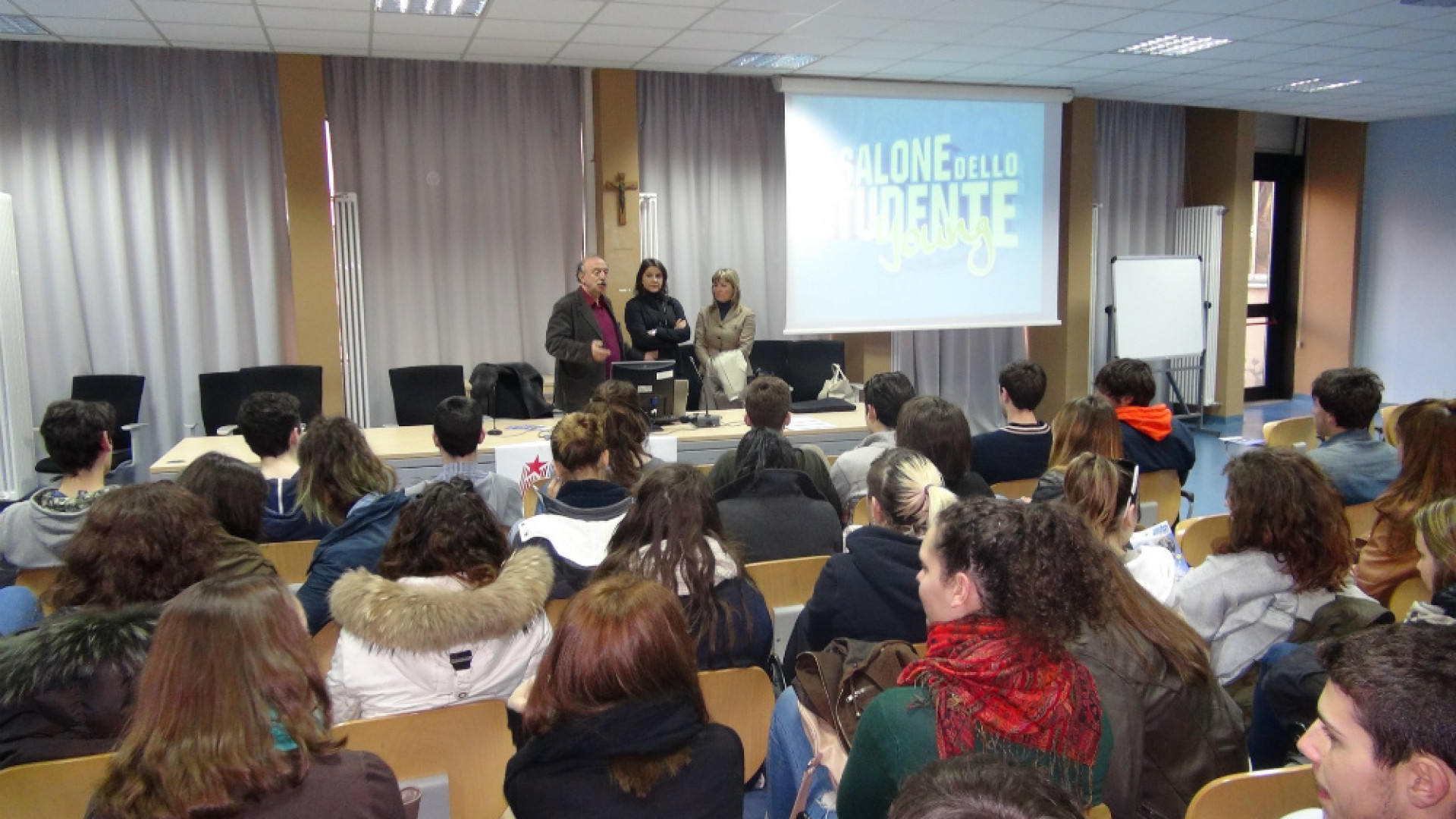 Immagine di Salone dello Studente in Tour 2014: successo per la tappa dedicata agli studenti degli Istituti P. Vacchelli – A. Ghisleri – L. Einaudi di Cremona e L. Ponzini di Soresina