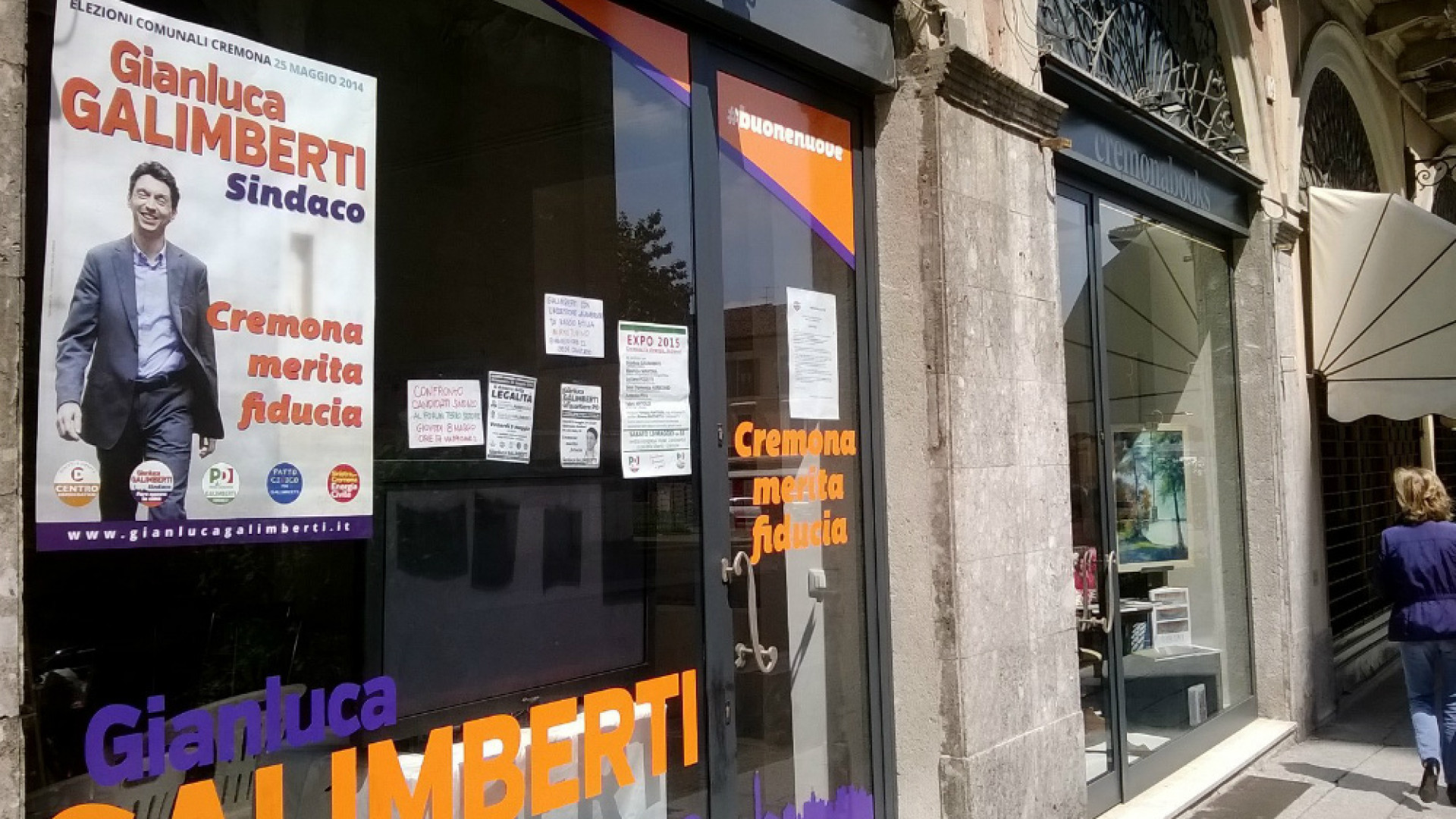 Immagine di E se fossero illegali i manifesti sulle vetrine dei comitati?