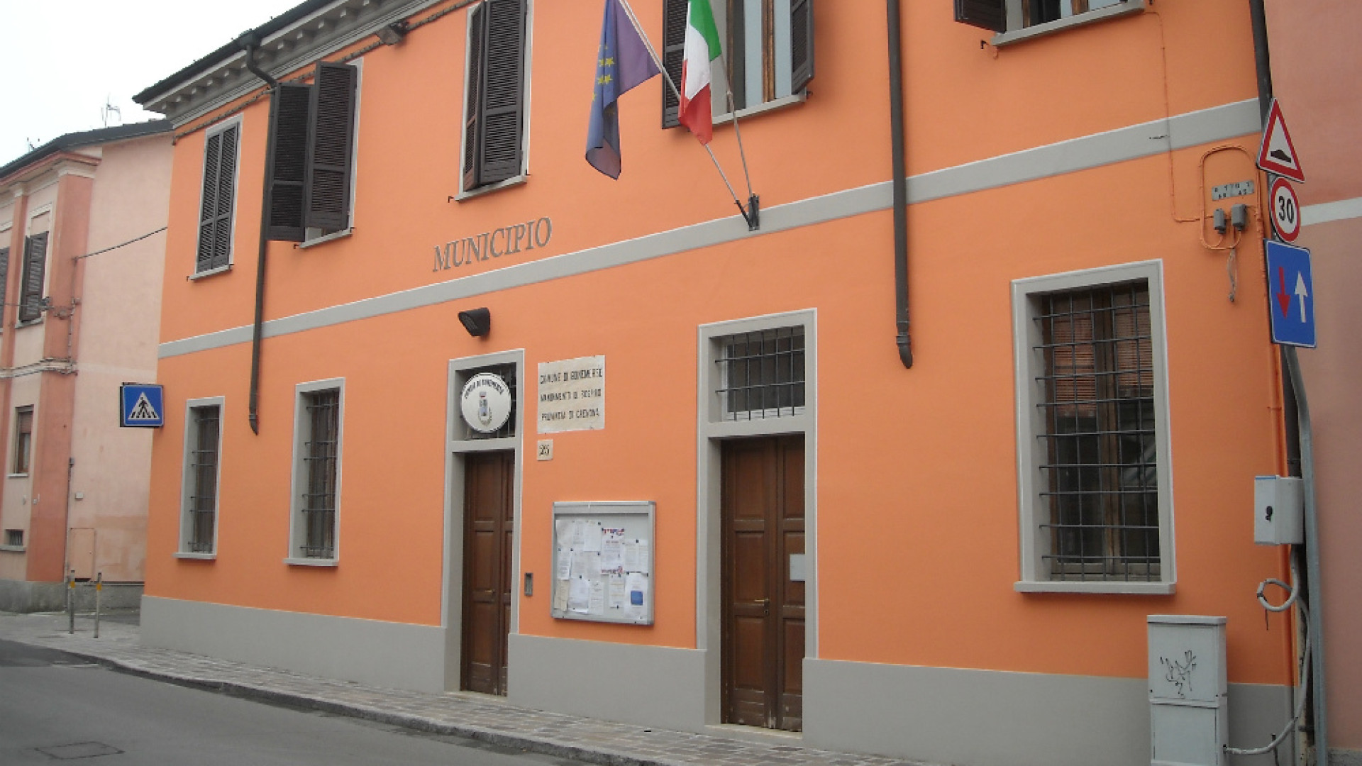 Immagine di Sfida accesa su opere e bilancio