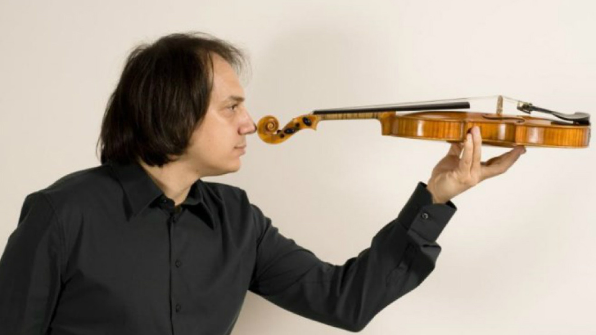 Immagine di Un violino come bussola tra le rotte geo-musicali Al Museo il duo Ciarla-Jarrett