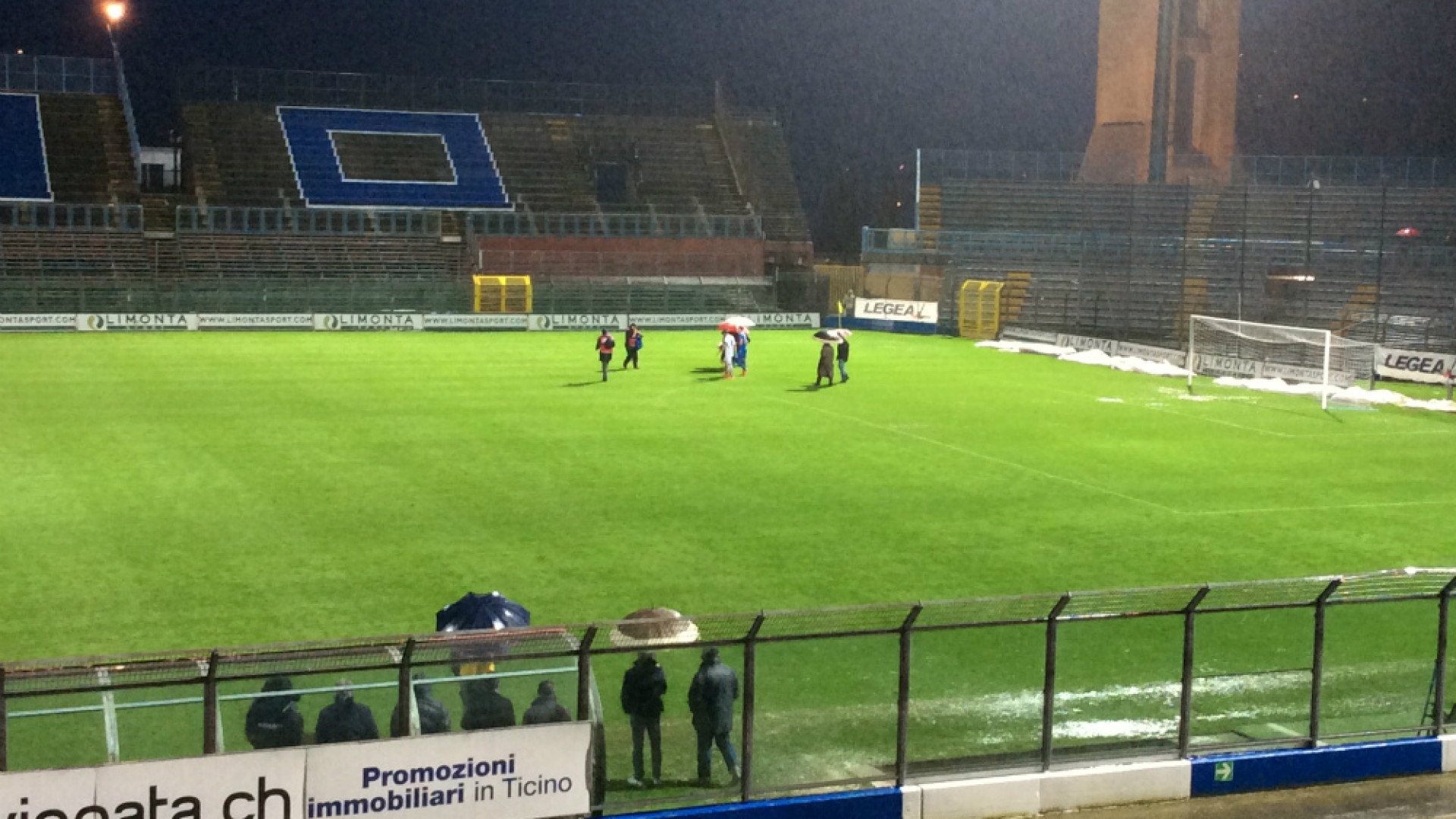 Immagine di Diluvia al Senigaglia Como-Cremo rinviata
