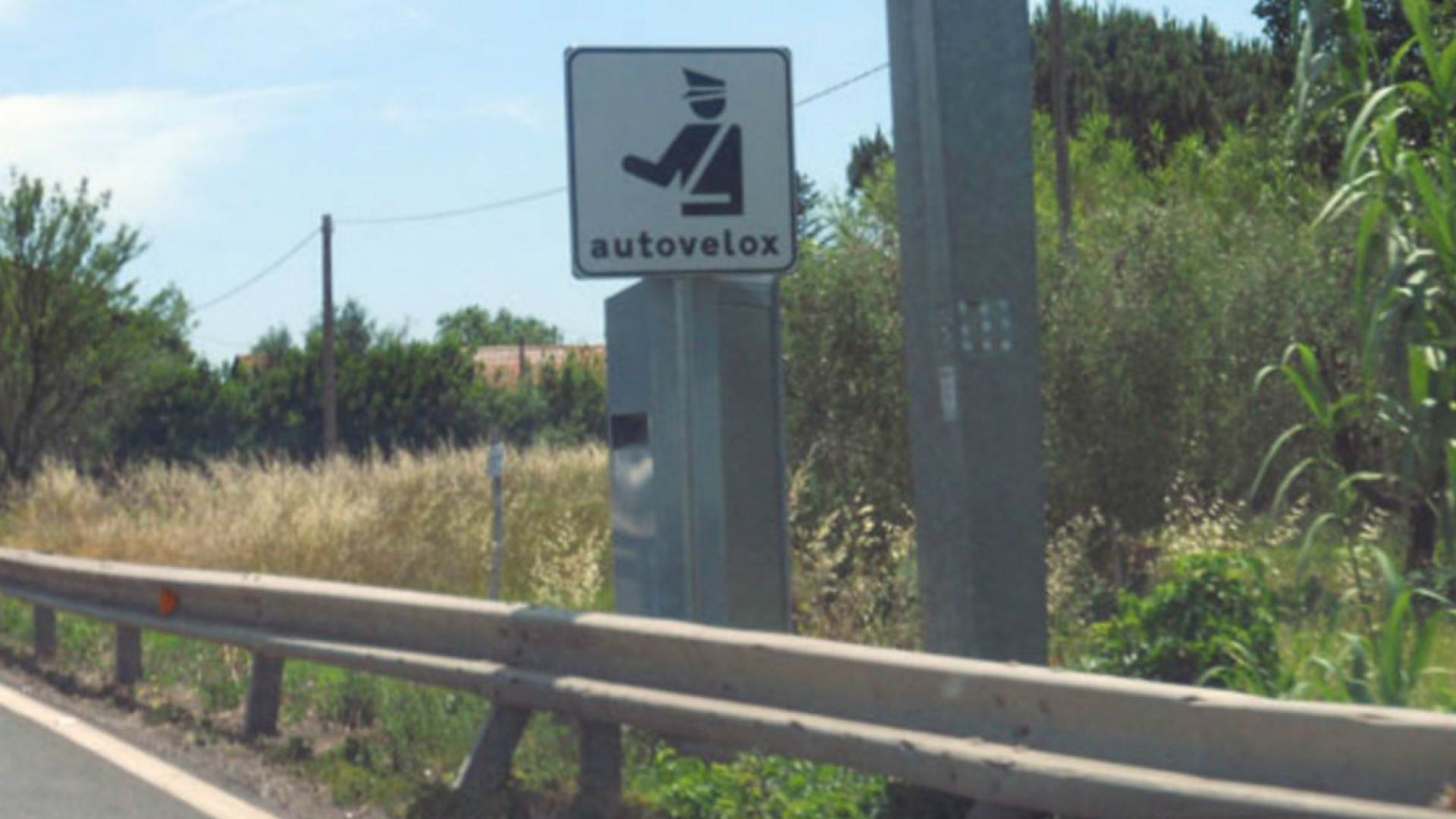 Immagine di Autovelox in tangenziale