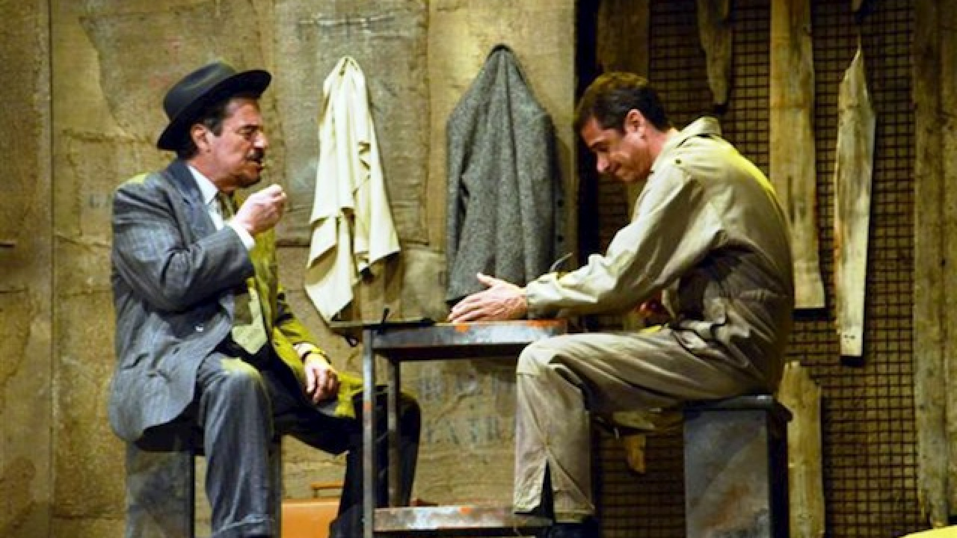 Immagine di Il sipario sta calando. Chi salverà il teatro?