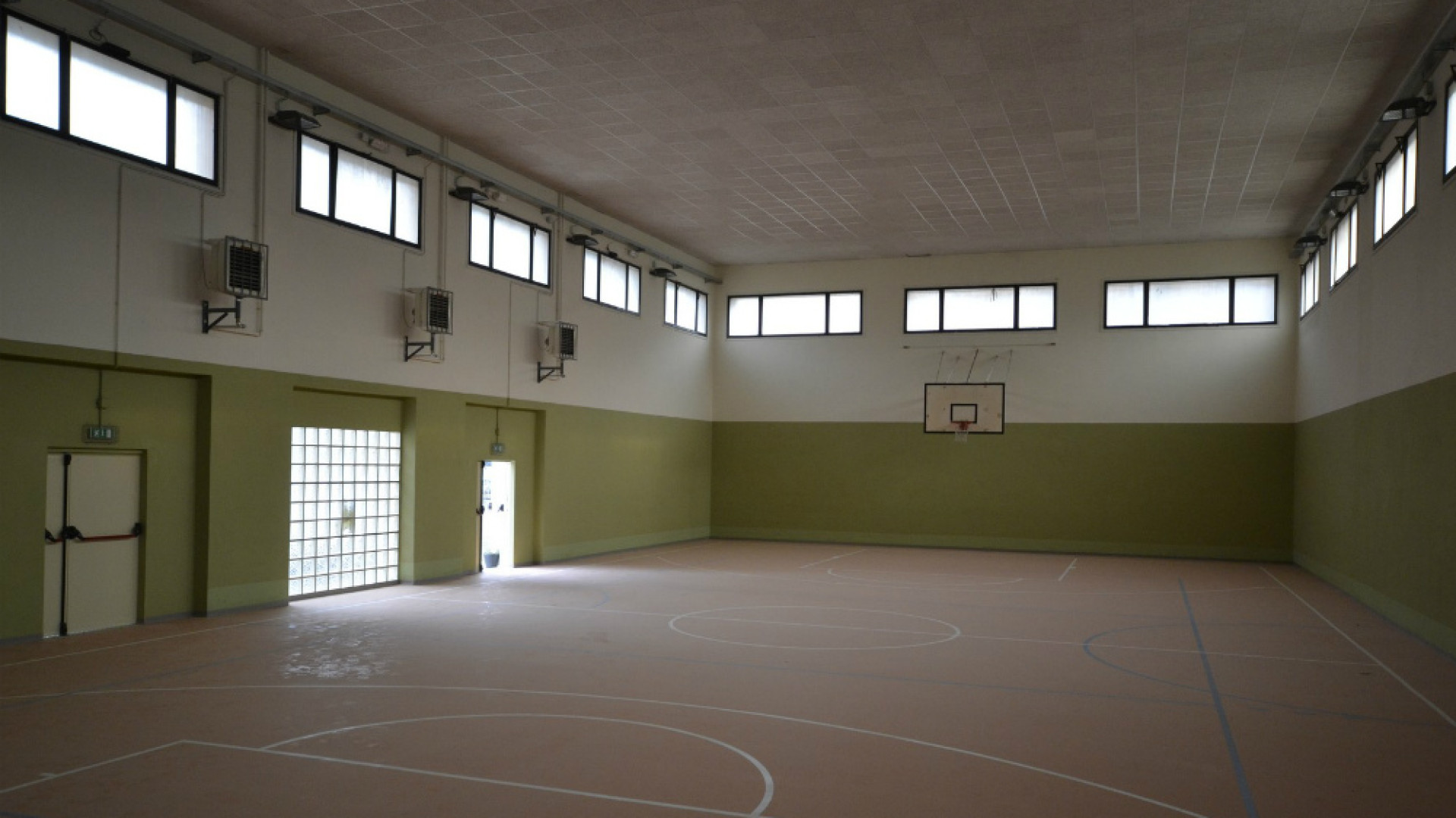 Immagine di Riapre rinnovata la palestra della scuola Bissolati