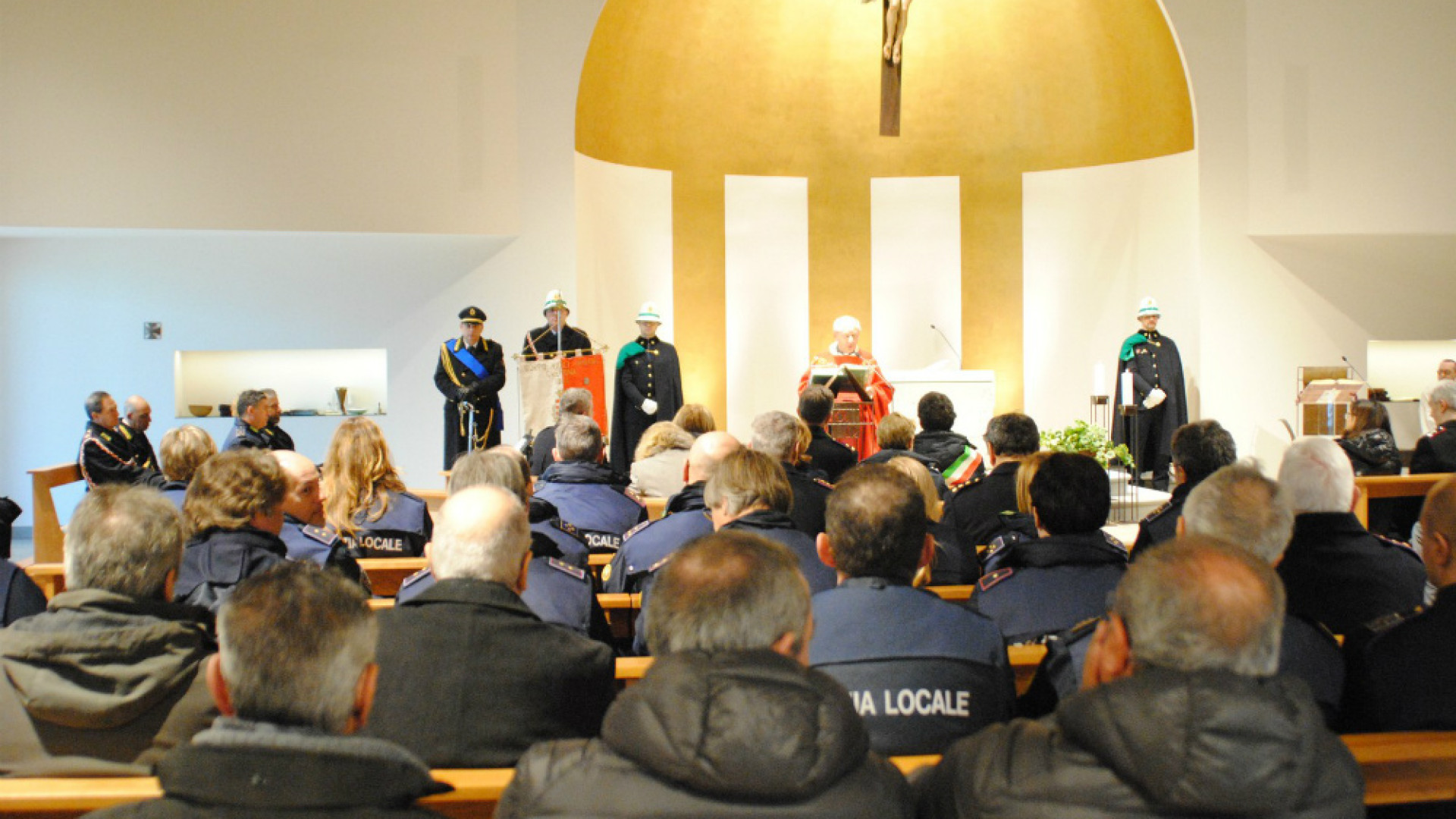 Immagine di Polizia Locale: sanzioni, educazione e prevenzione nei quartieri, nelle scuole e contro le truffe