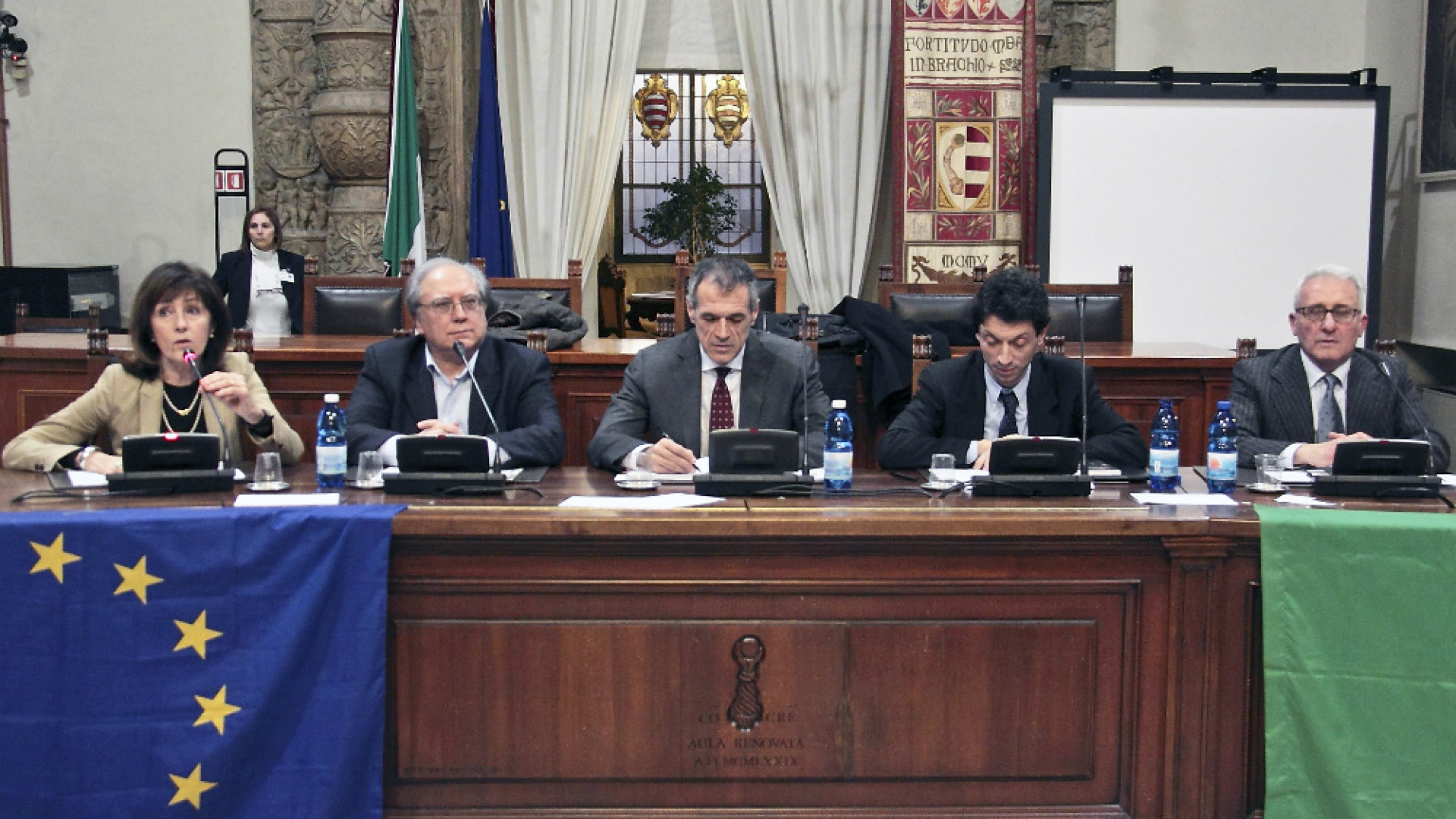 Immagine di Cottarelli a Cremona: il rigore va bene se è misurato. Serve la crescita