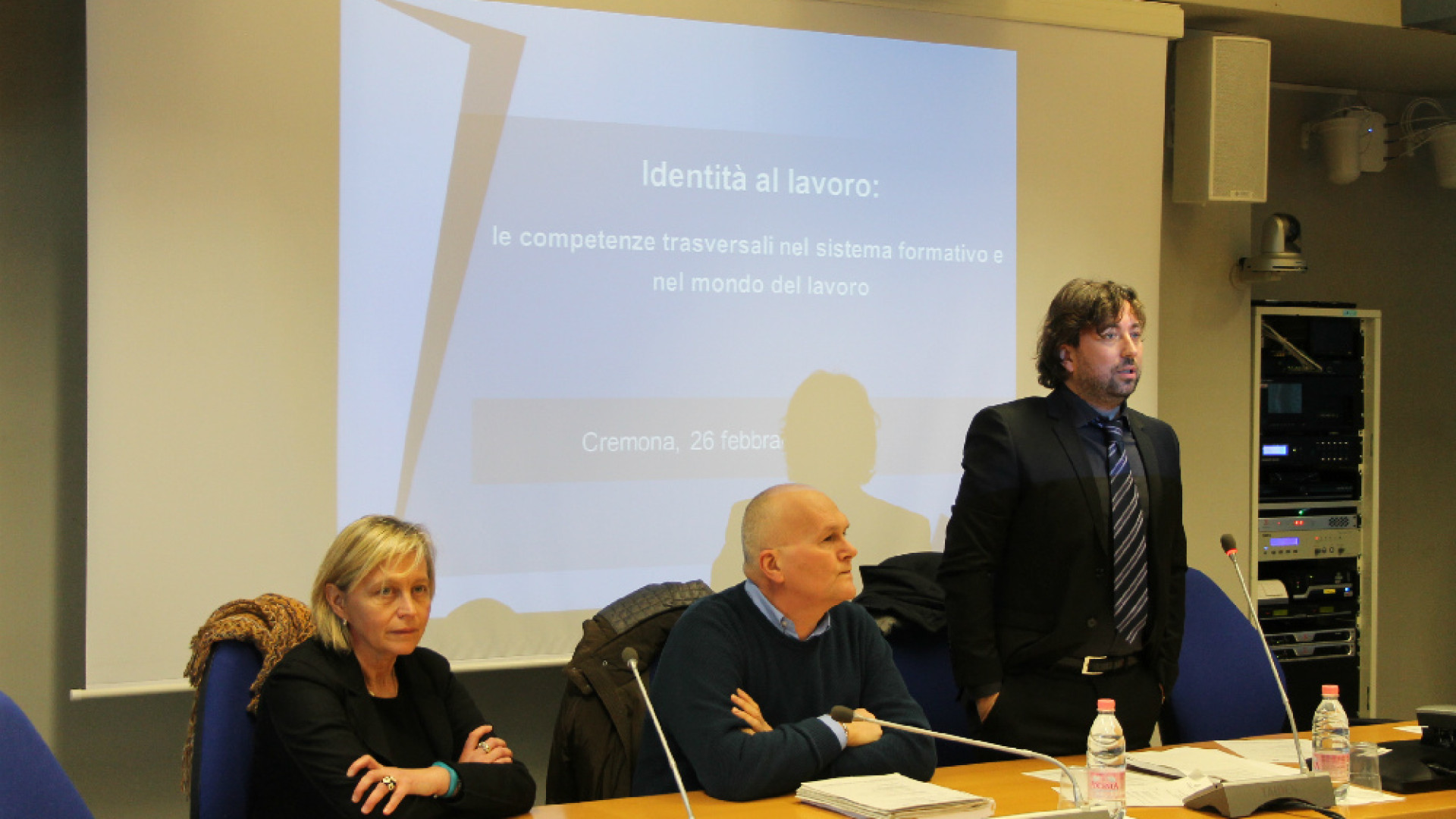 Immagine di Identità al lavoro: le competenze trasversali nel sistema formativo e nel mondo del lavoro