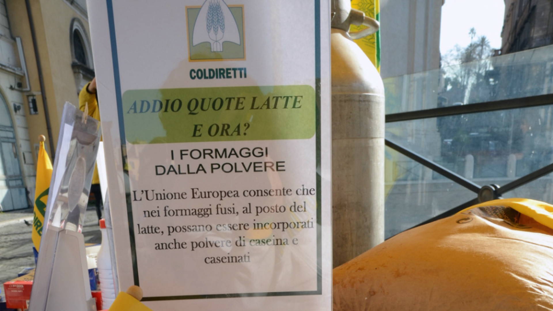 Immagine di Quote latte, Coldiretti: ora si teme invasione, 40% latte dall’estero