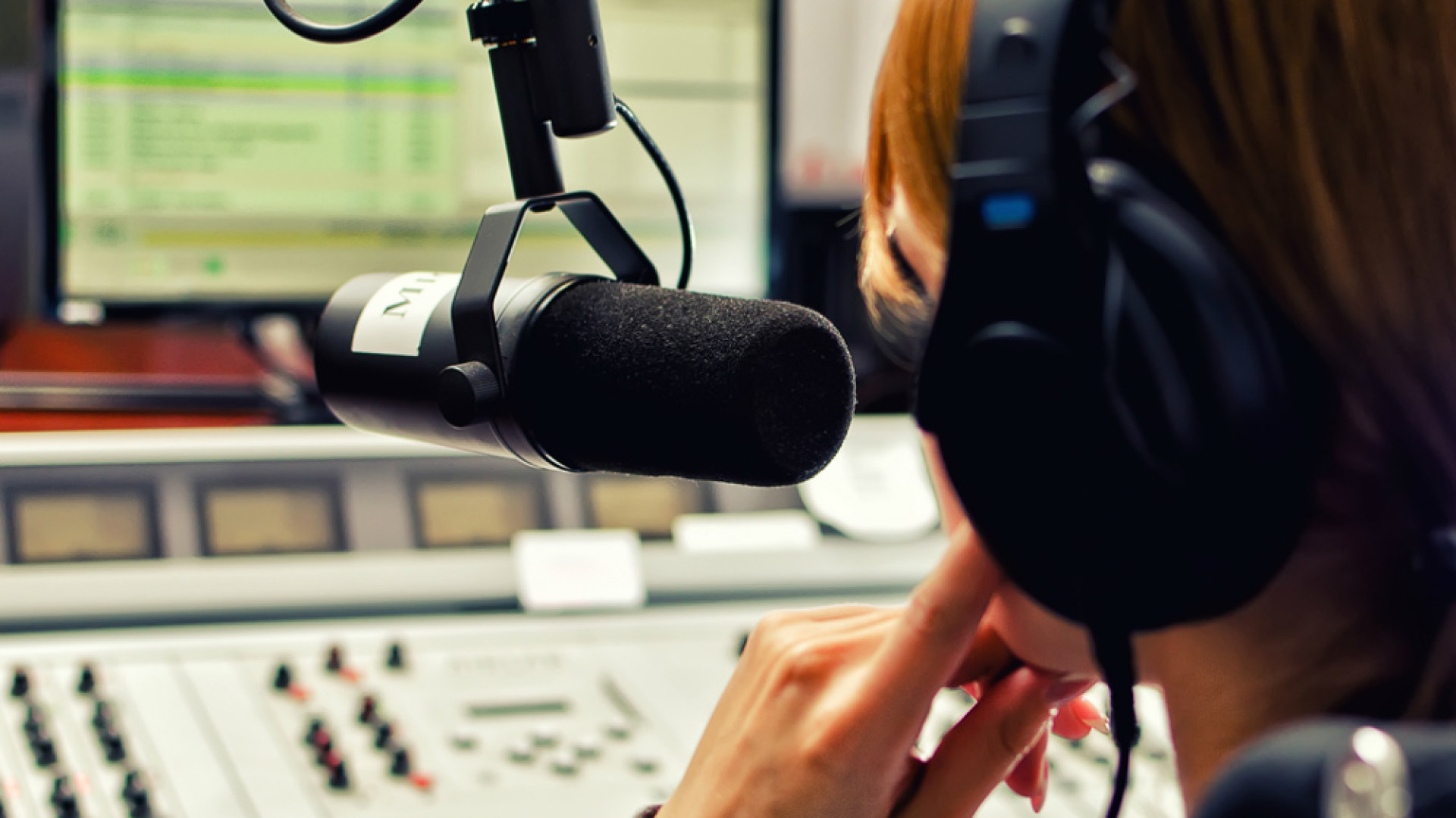 Immagine di Oggi le radio libere suonano sul web